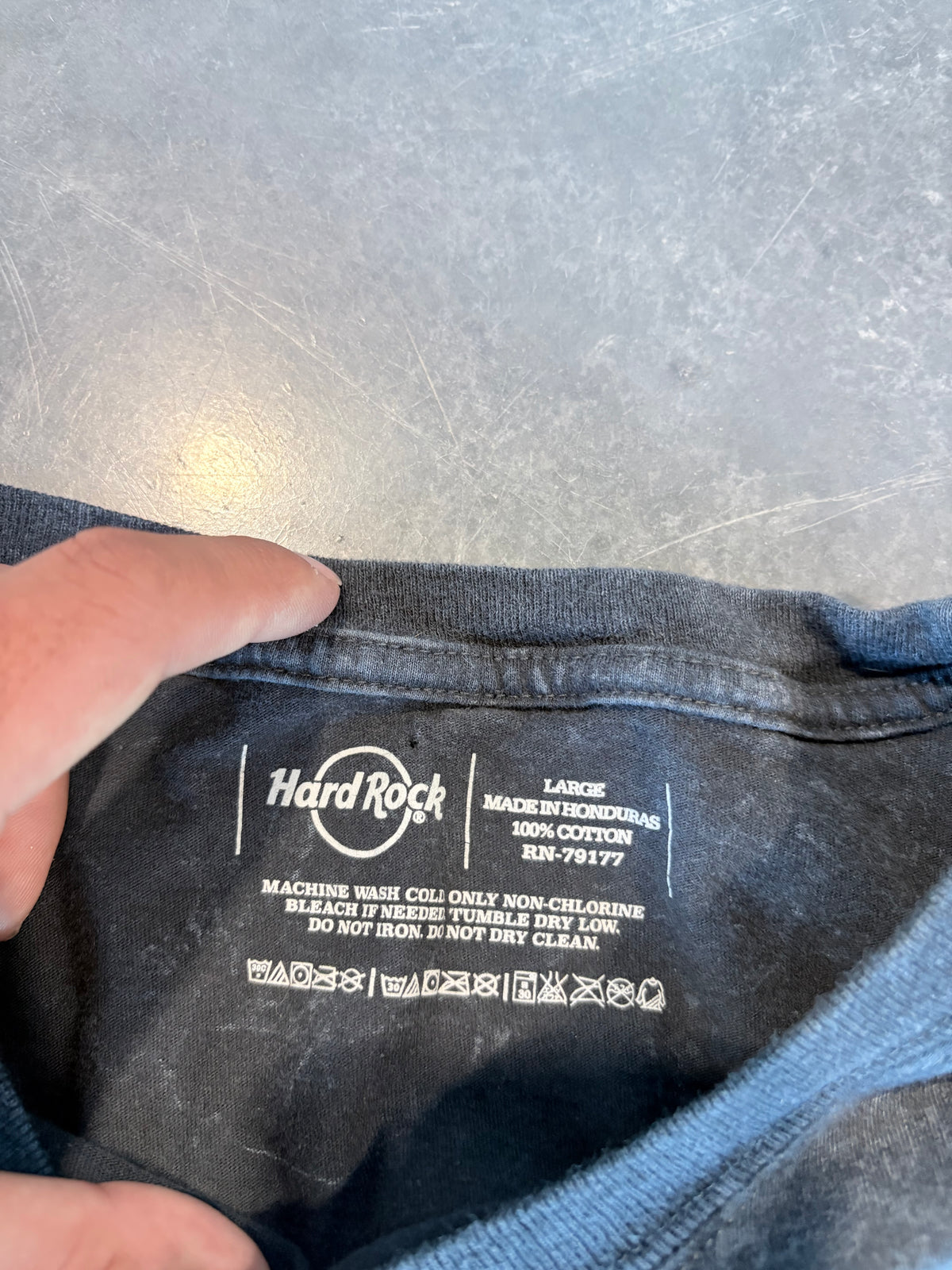 Hard Rock Cafe Graphic Tee
