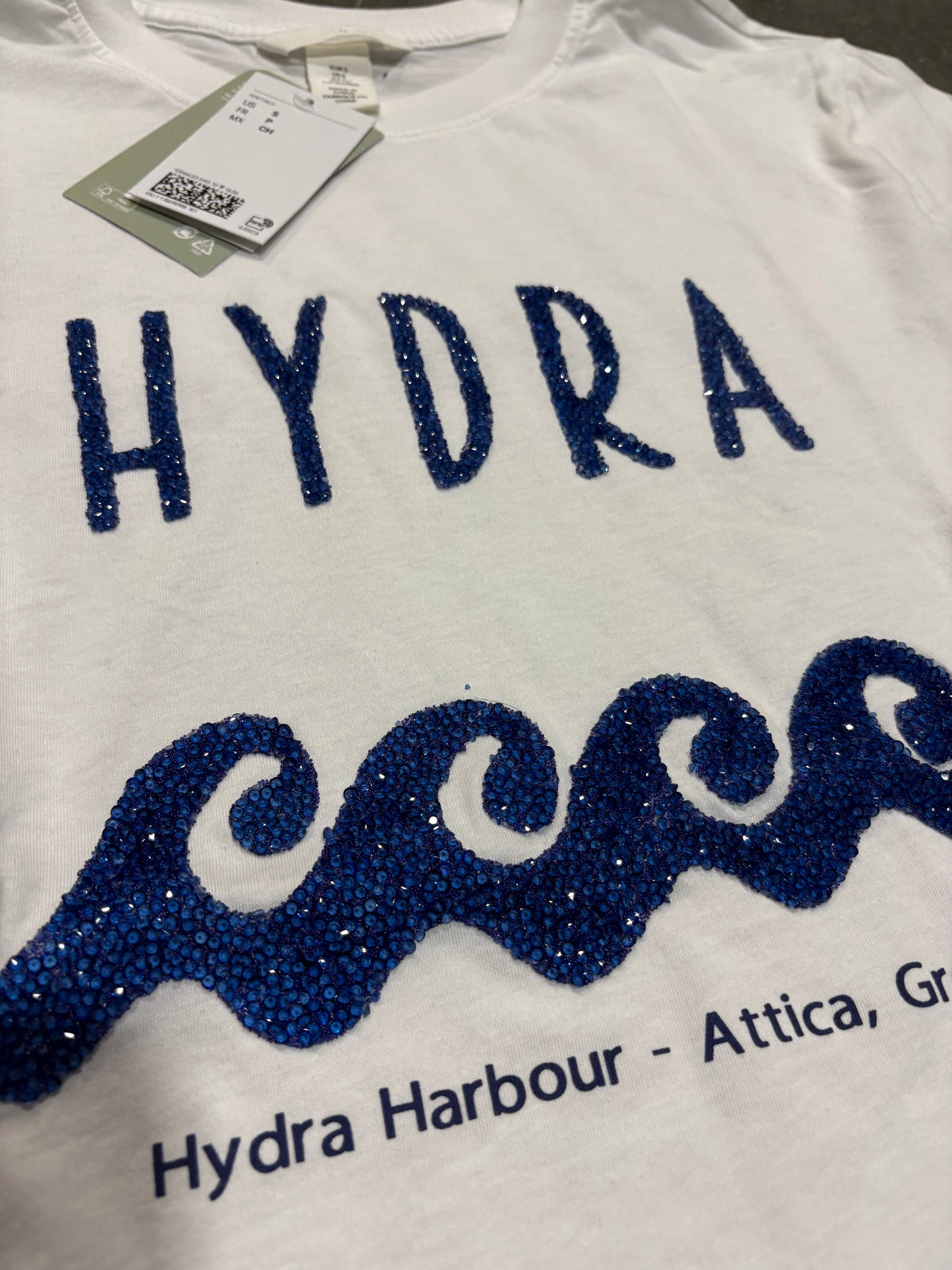 3D Glitter Graphic Tee