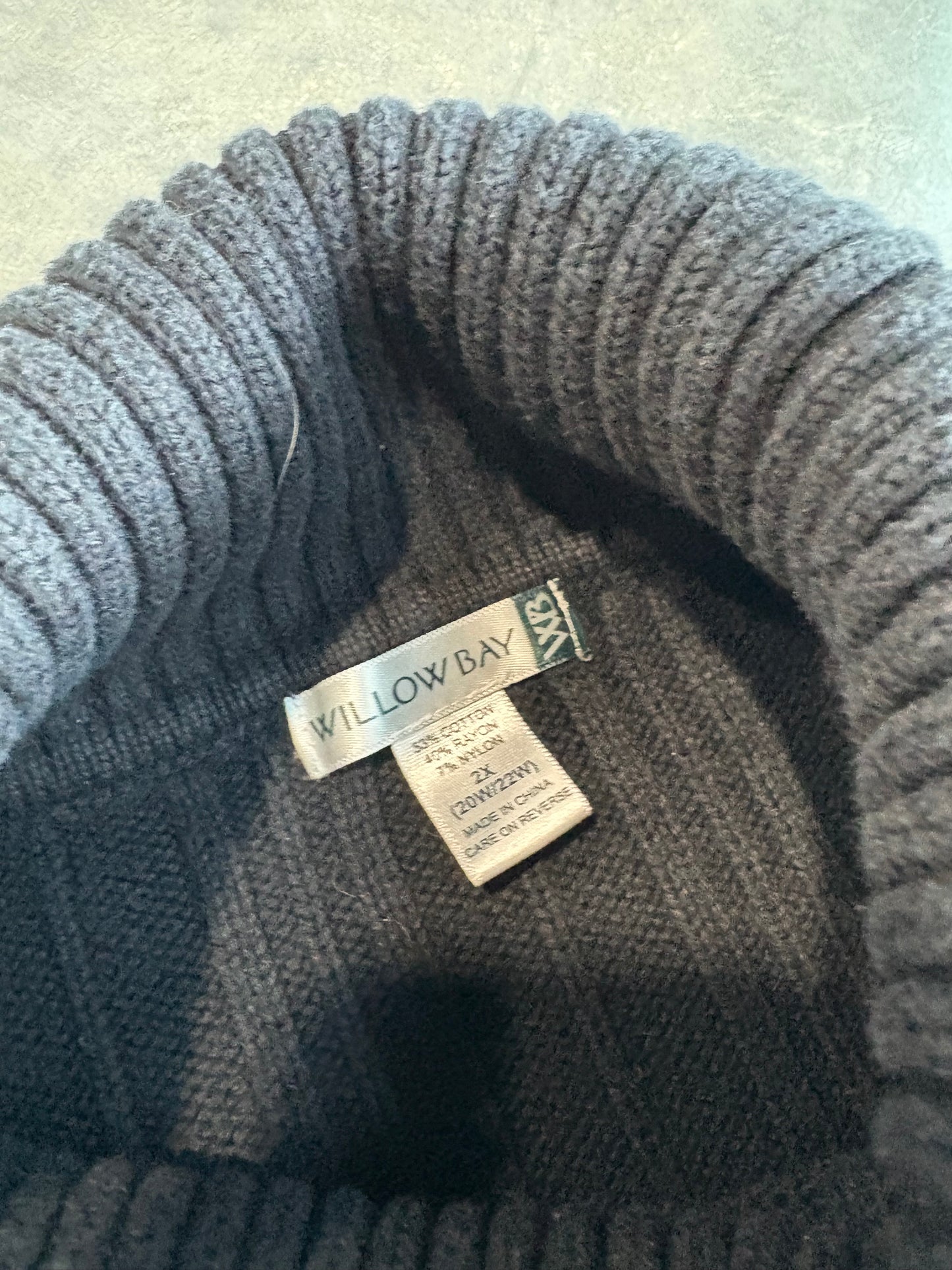 Women’s Cable Wool Sweater