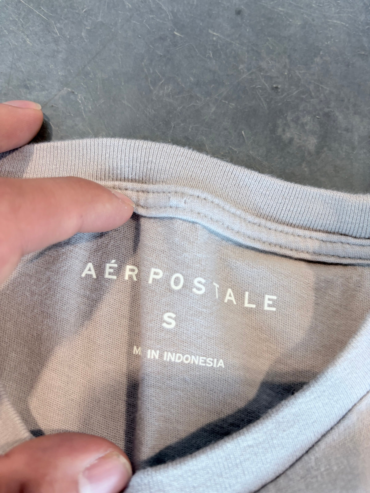 Aeropostale Y2K Puff Print Streetwear Graphic Tee