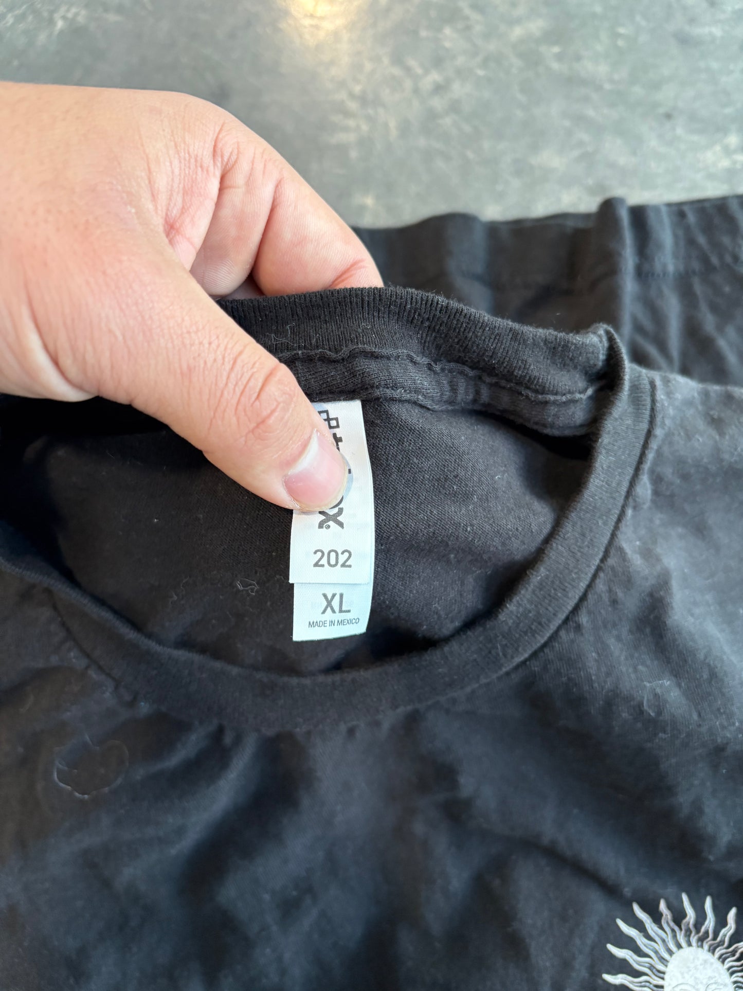 Good Earth Markets Graphic Tee