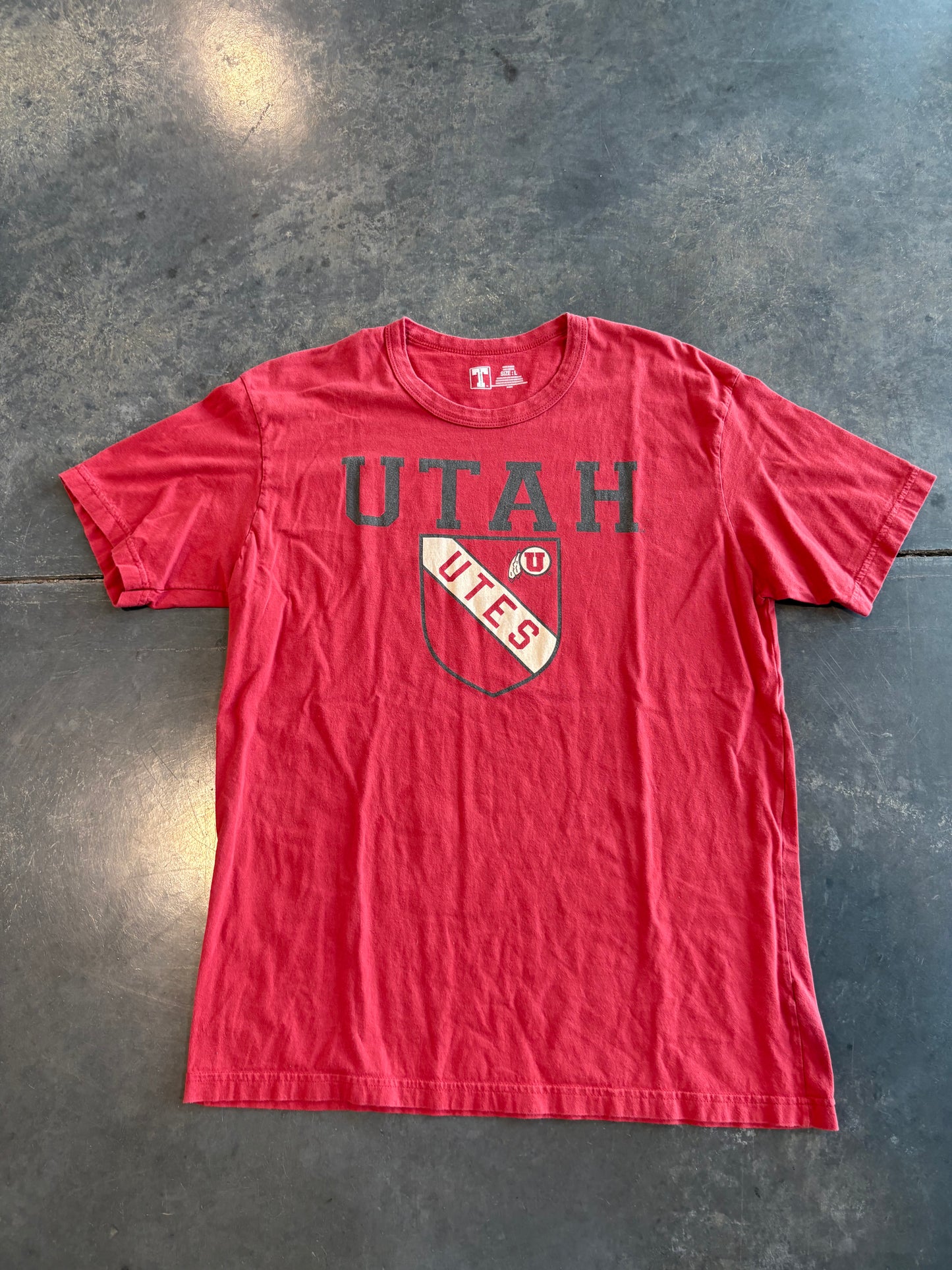 Y2K Utah Utes Graphic Tee