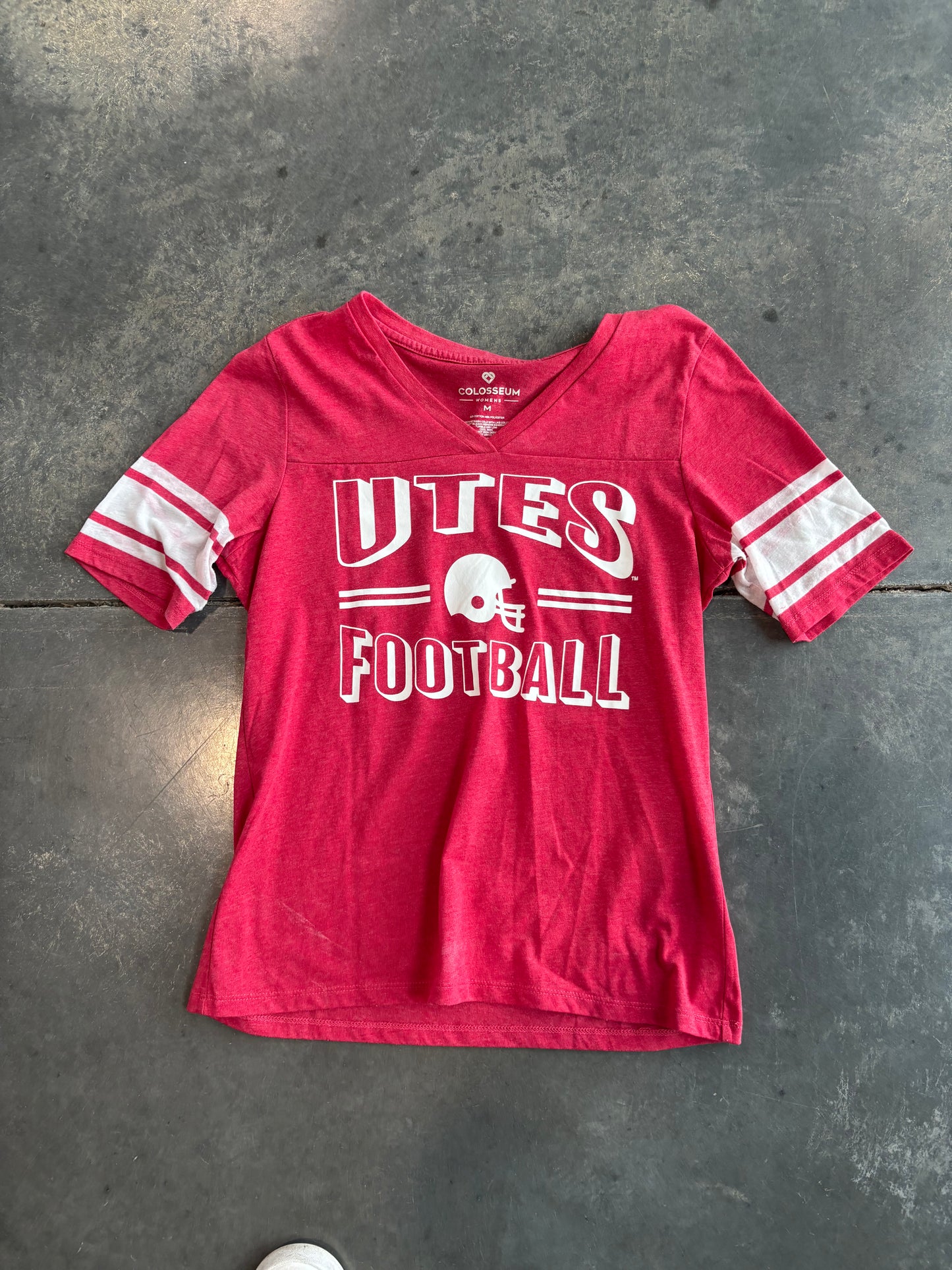 Utah Utes Women’s Football Graphic Tee