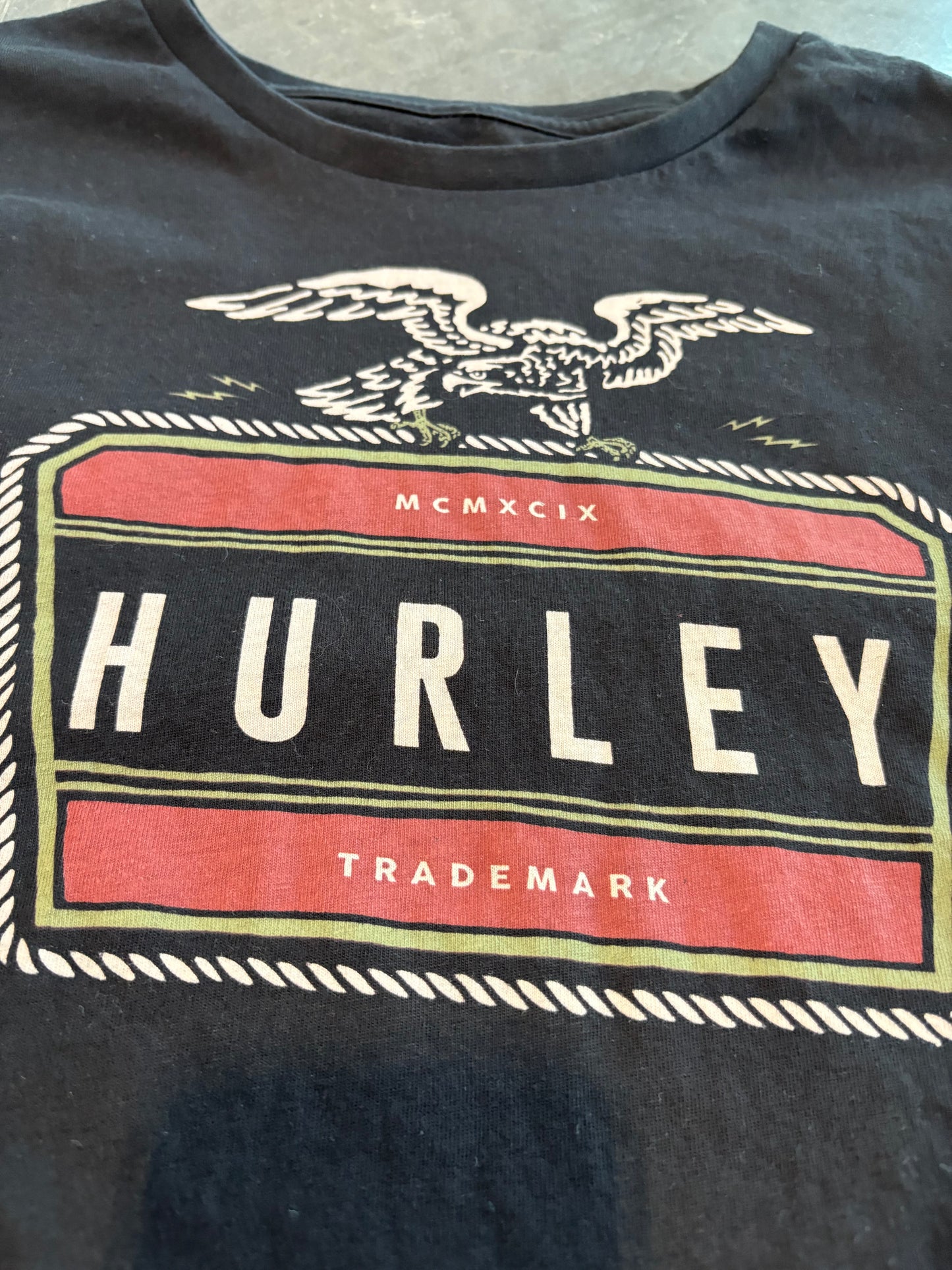 Hurley Graphic Tee