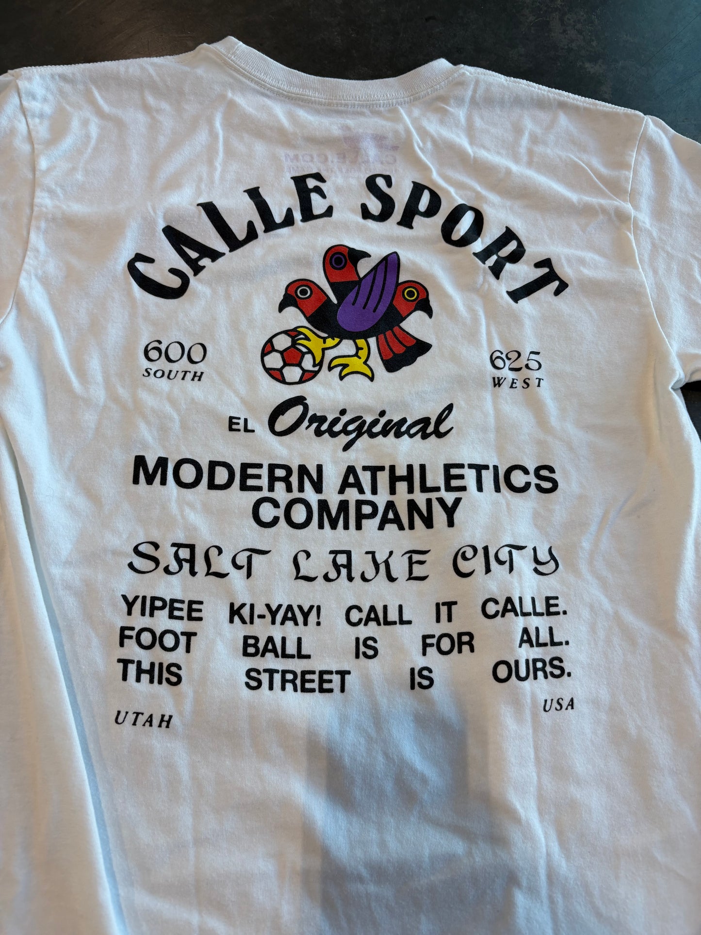 Calle Sport Streetwear Graphic Tee
