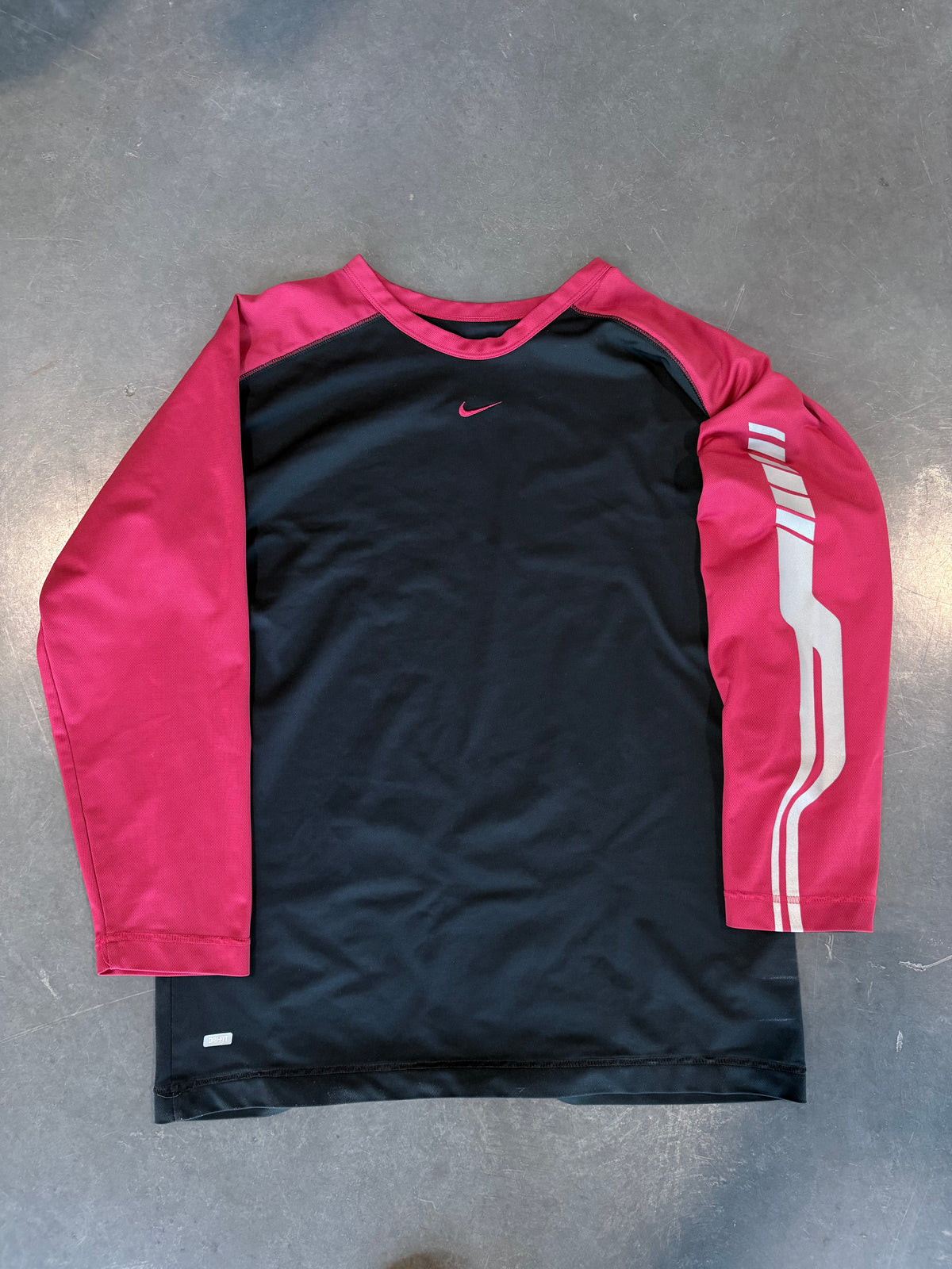 Y2K Nike Team Training Long Sleeve