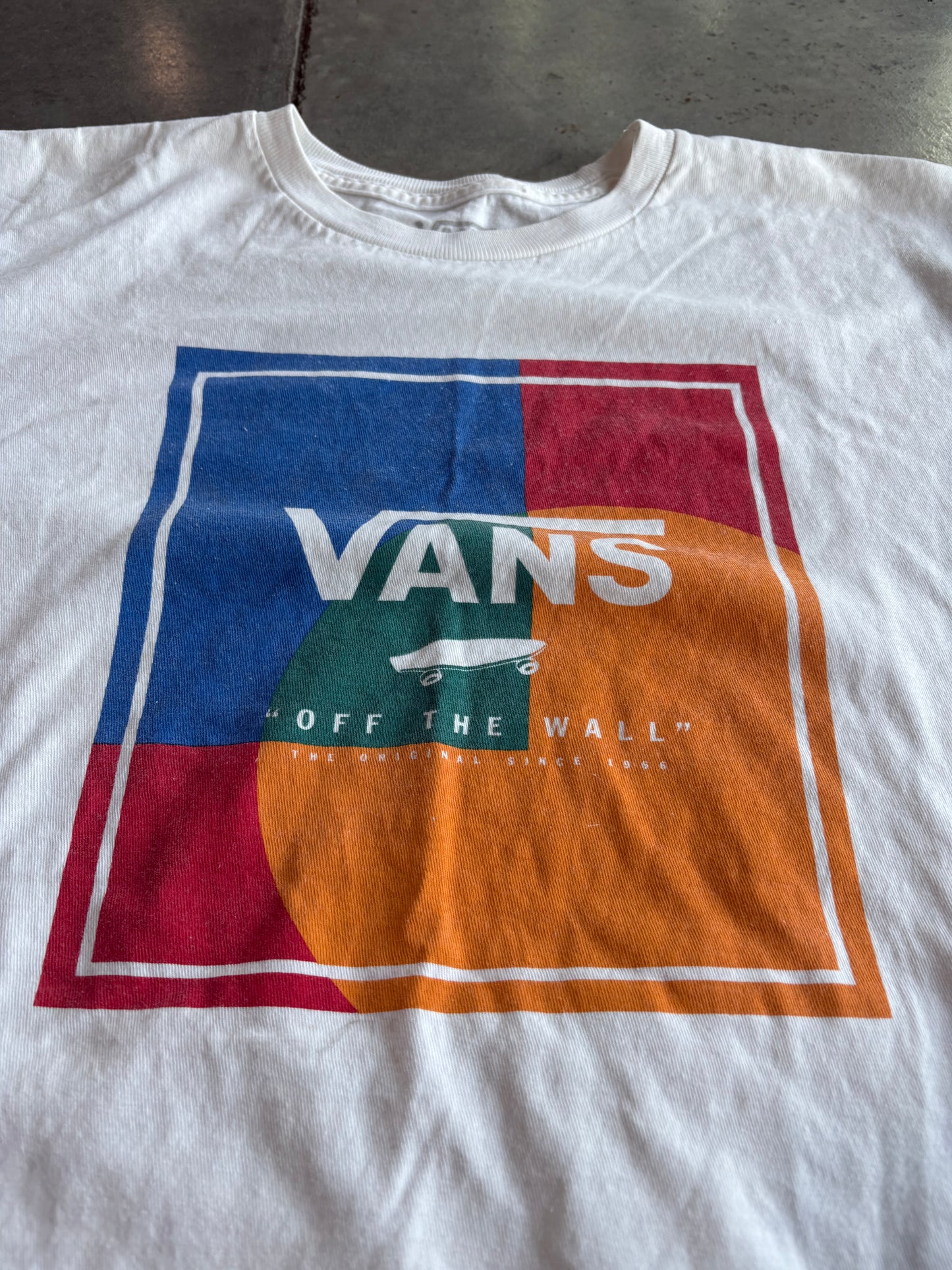 VANS Graphic Tee