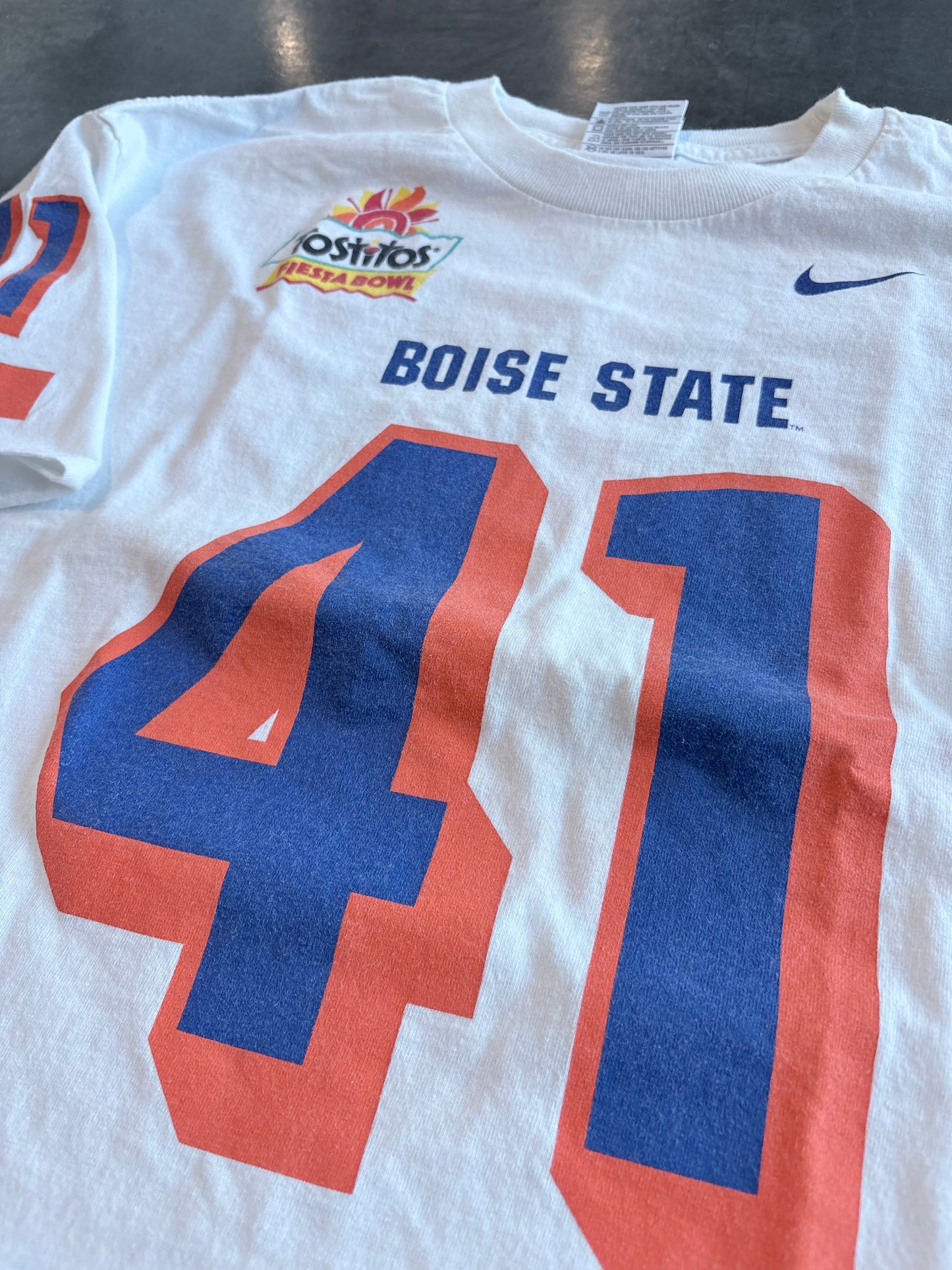Y2K Boise State Broncos Tostitos Bowl Nike Team Football Jersey Graphic Tee
