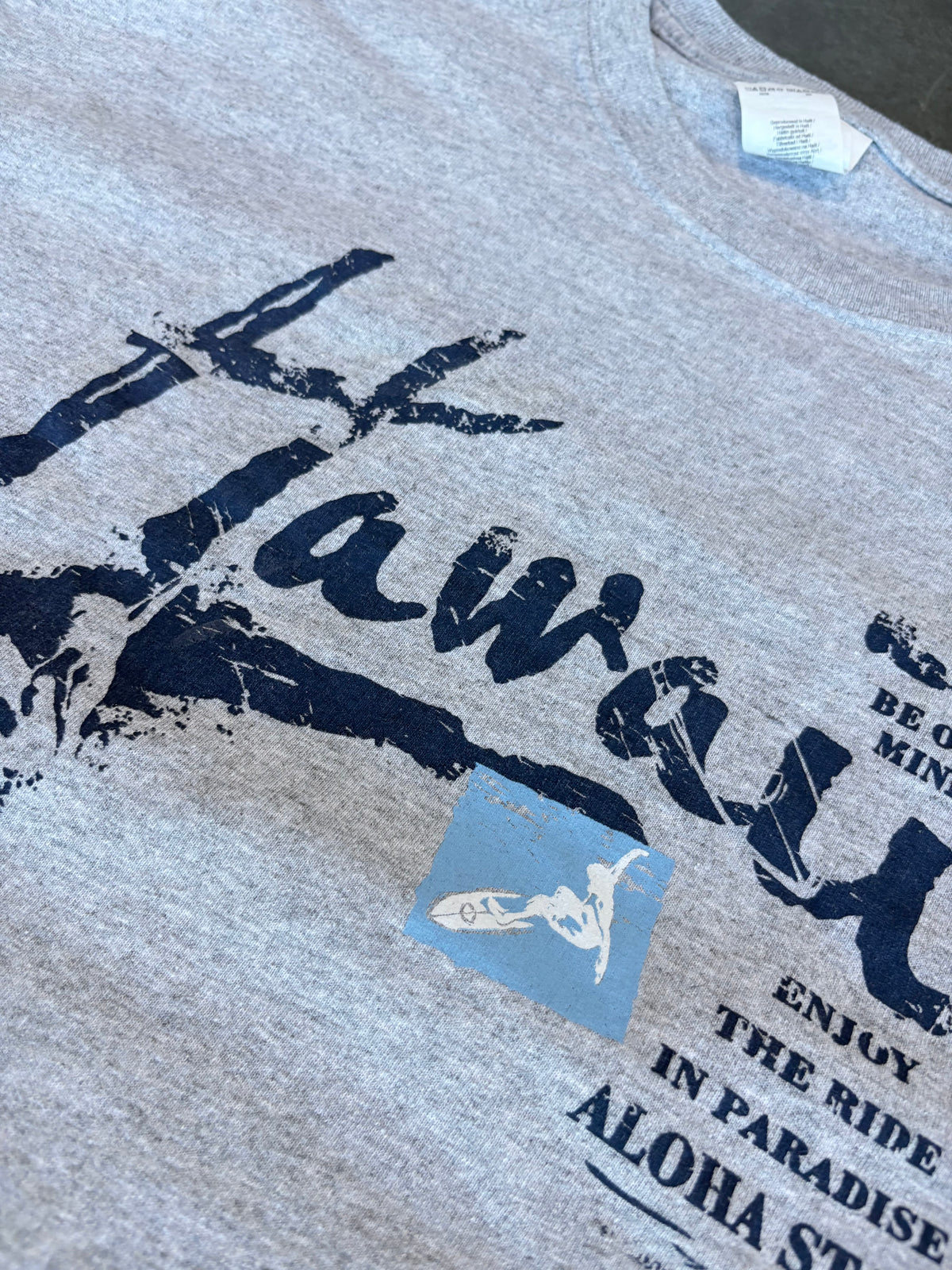 Hawaii Graphic Tee