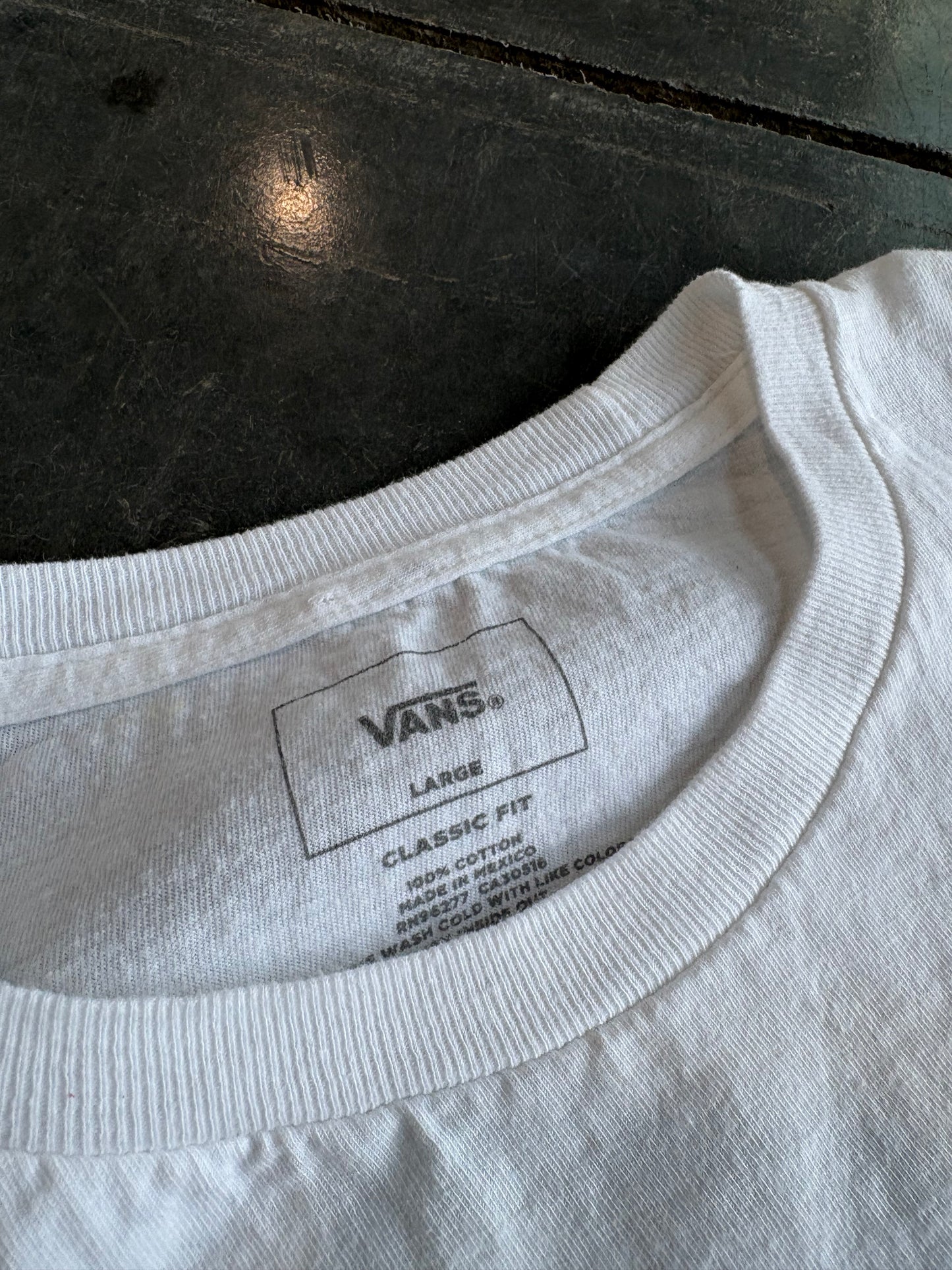 VANS Graphic Tee