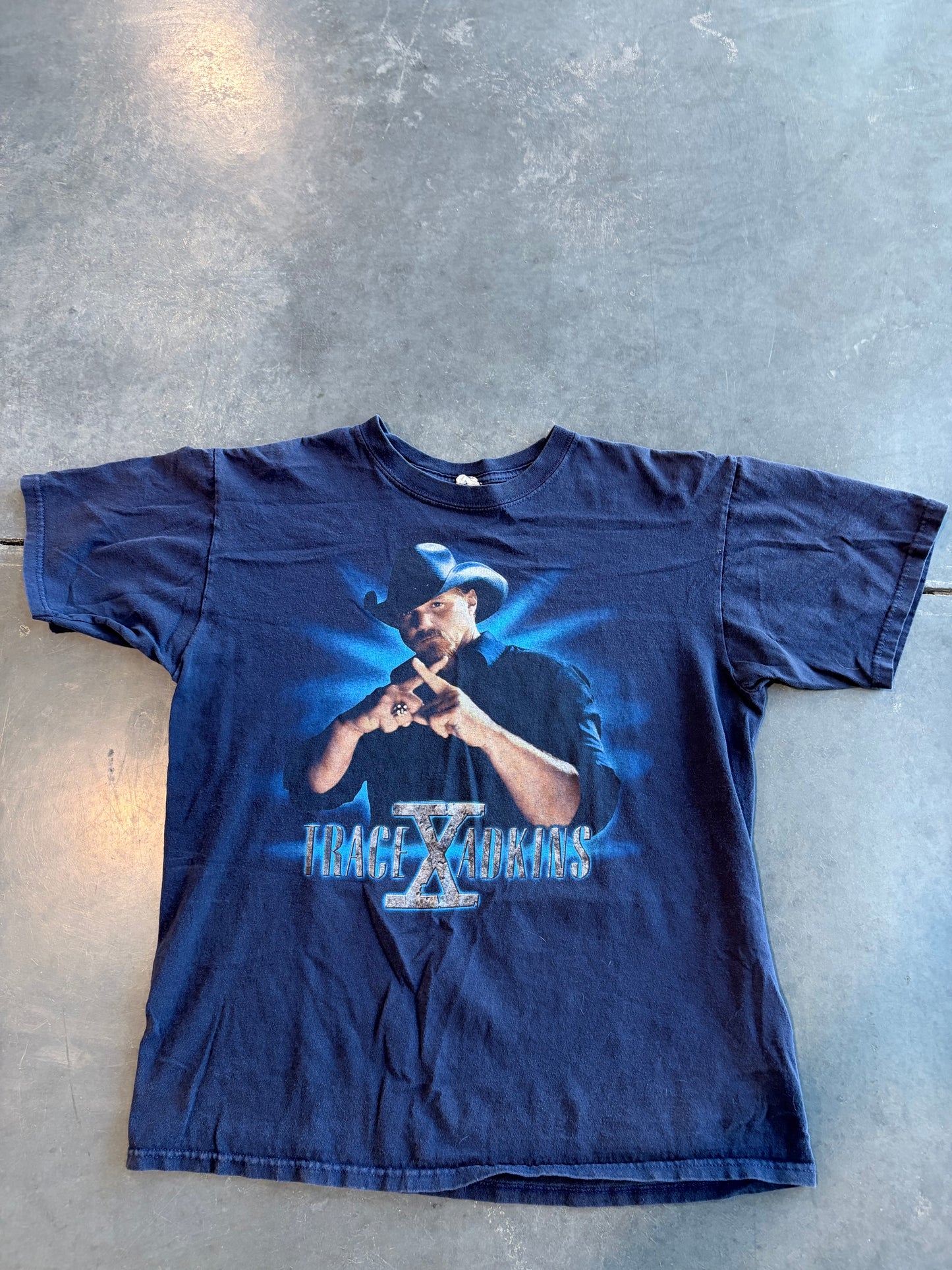 2009 Trace Adkins Tour Y2K Graphic Tee