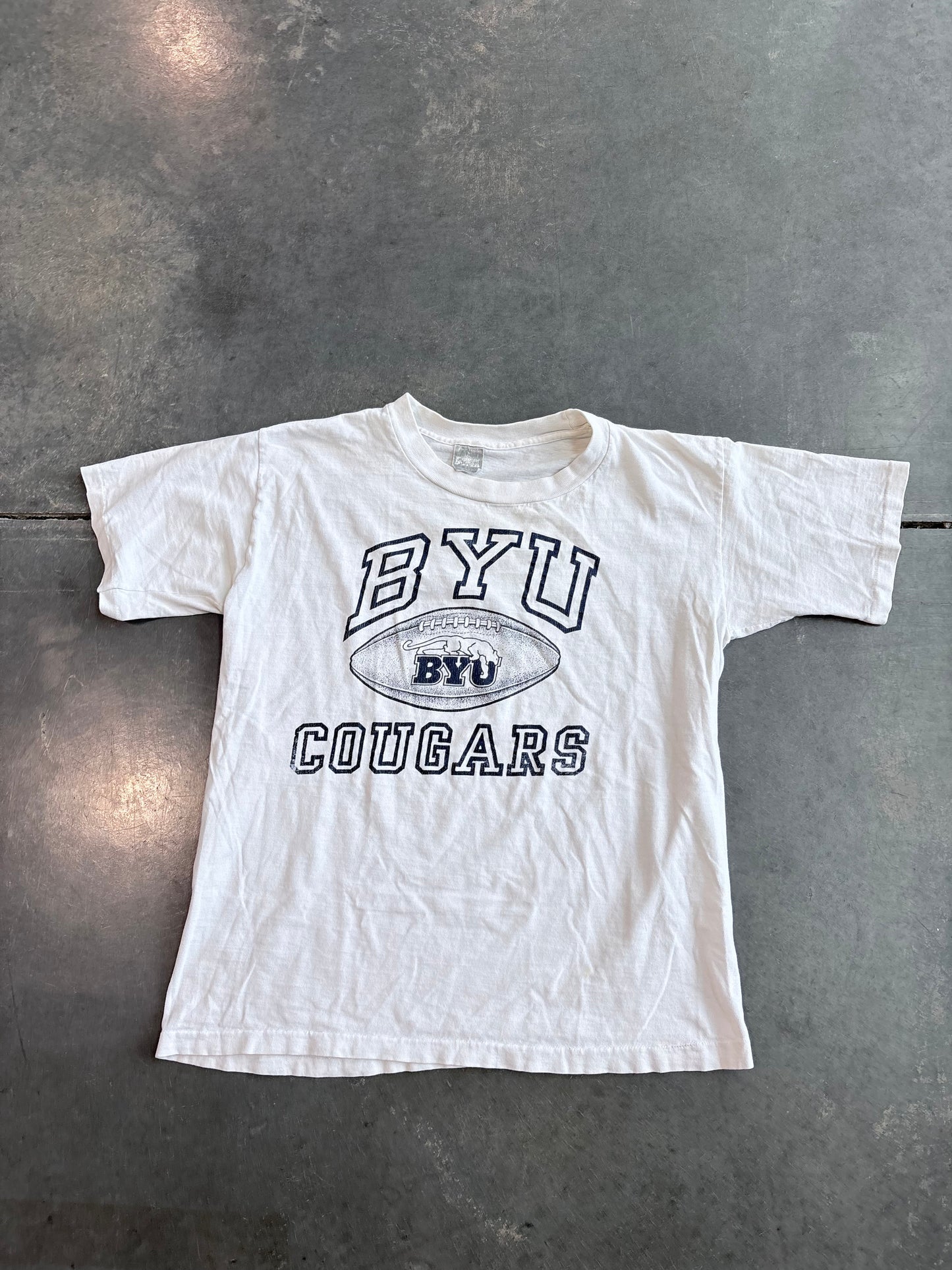 Vintage Y2K BYU Cougars Football Graphic Tee