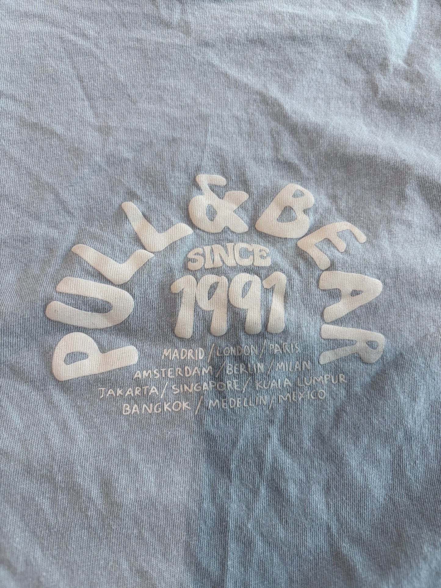 Pull & Bear Graphic Tee