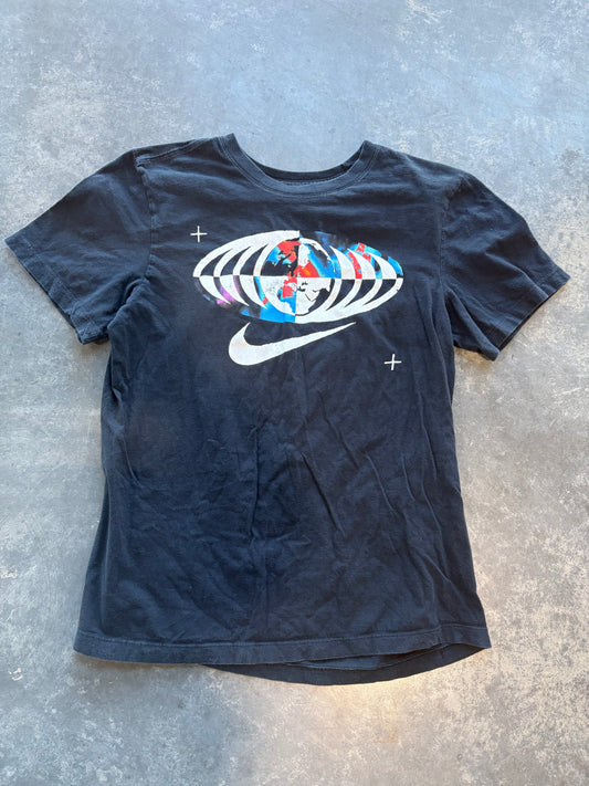 Nike Graphic Tee