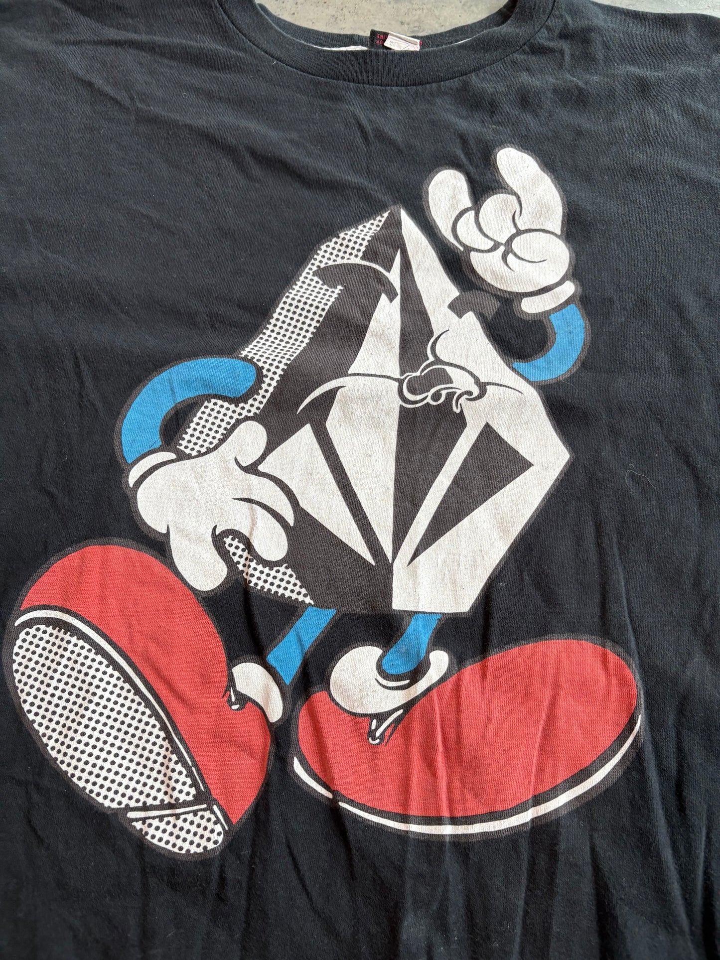 Y2K Volcom Streetwear Graphic Tee