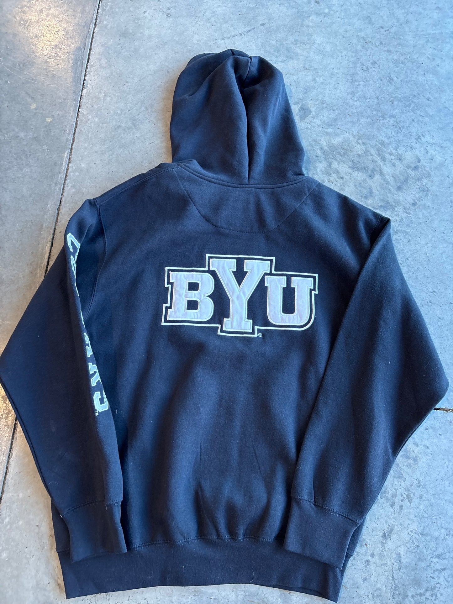 Vintage Y2K BYU Cougars Embroidered Graphic Hoodie