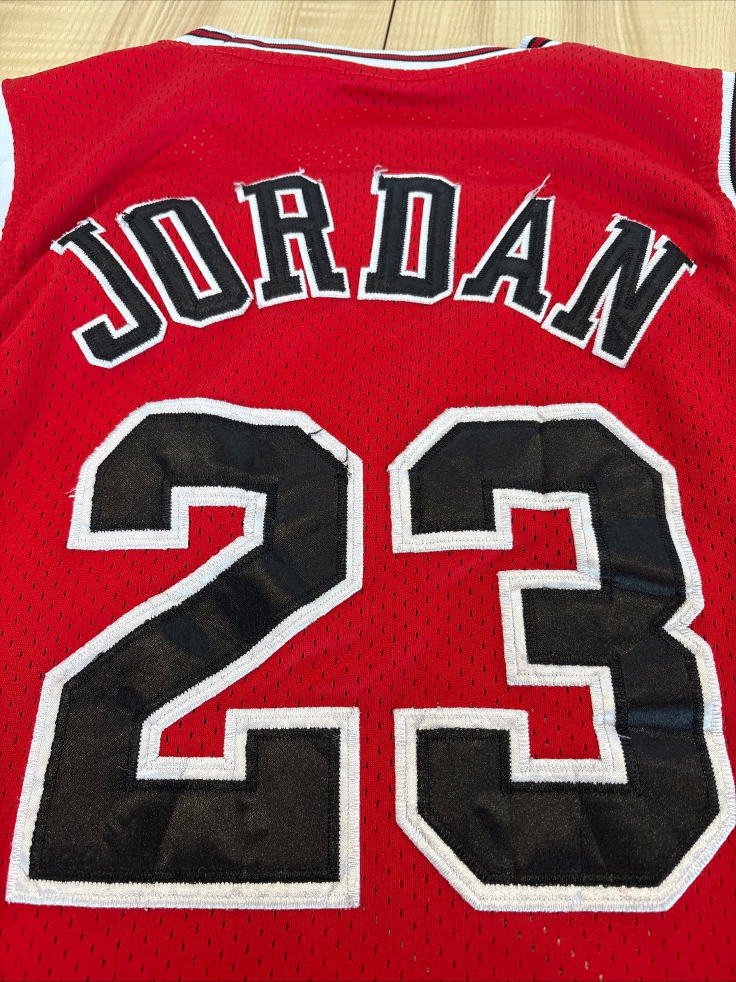 Vintage 90s Chicago Bulls #23 Michael Jordan Nike Team NBA Finals Home Jersey