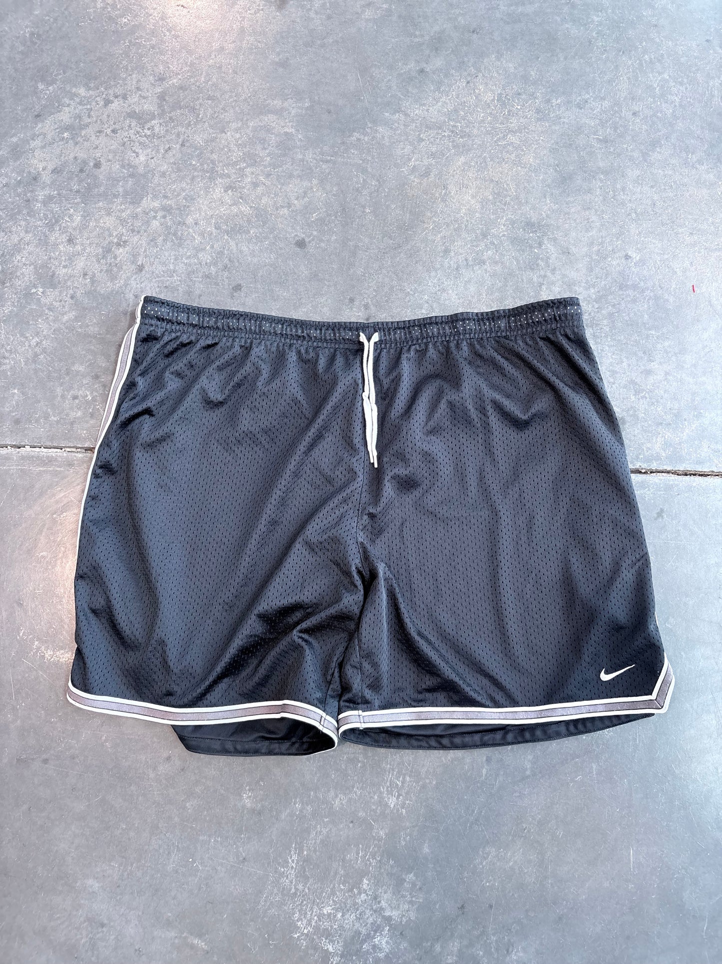 Y2K Nike Basketball Shorts