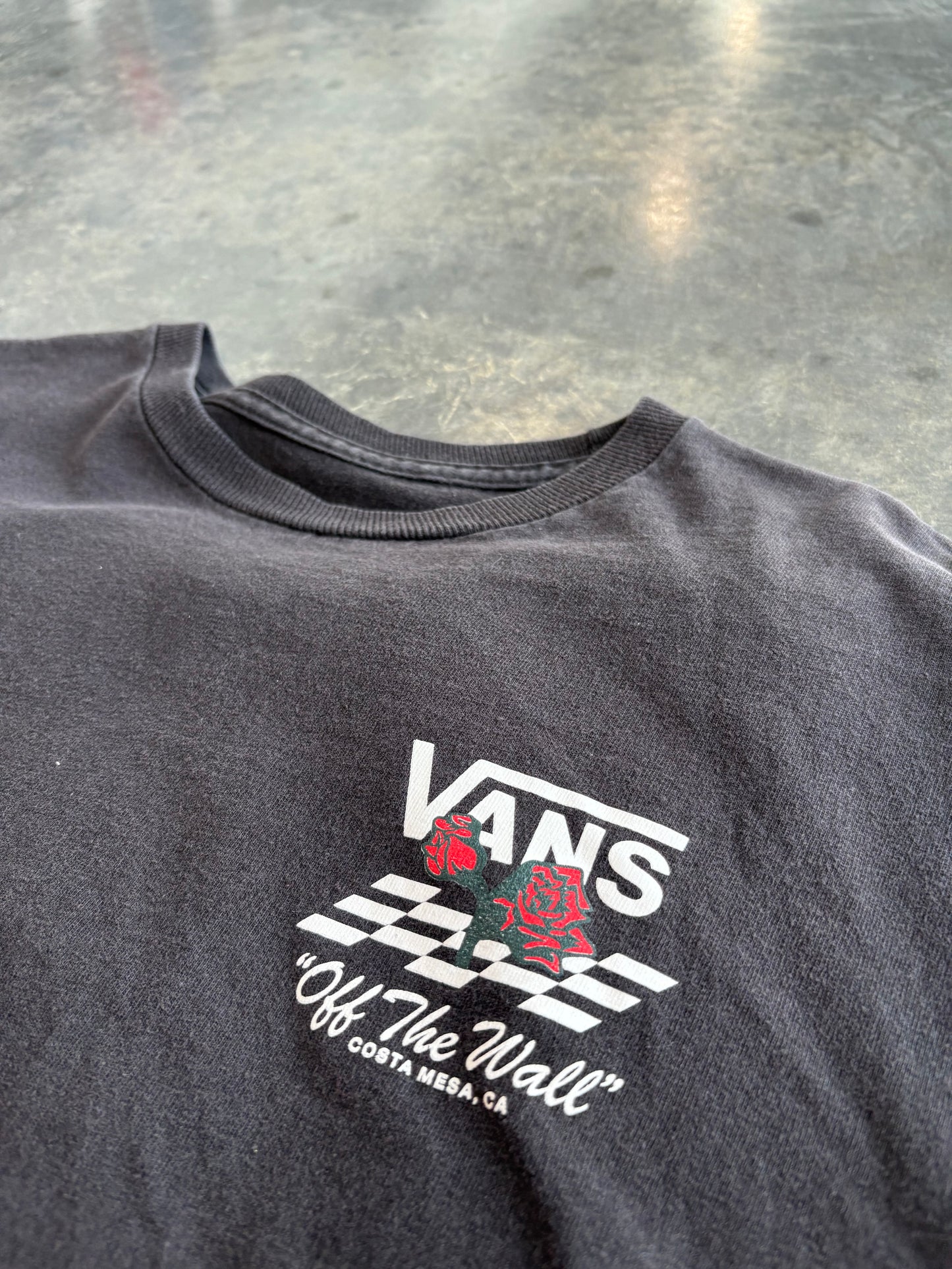Vans Rose Streetwear Graphic Tee