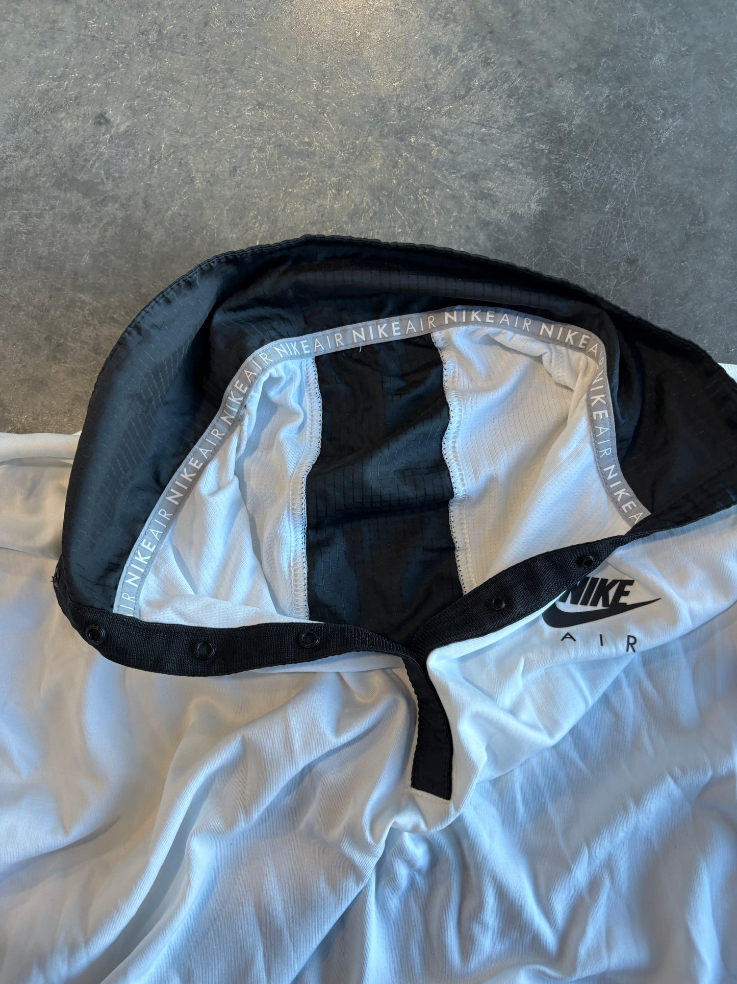 Nike Air Windbreaker