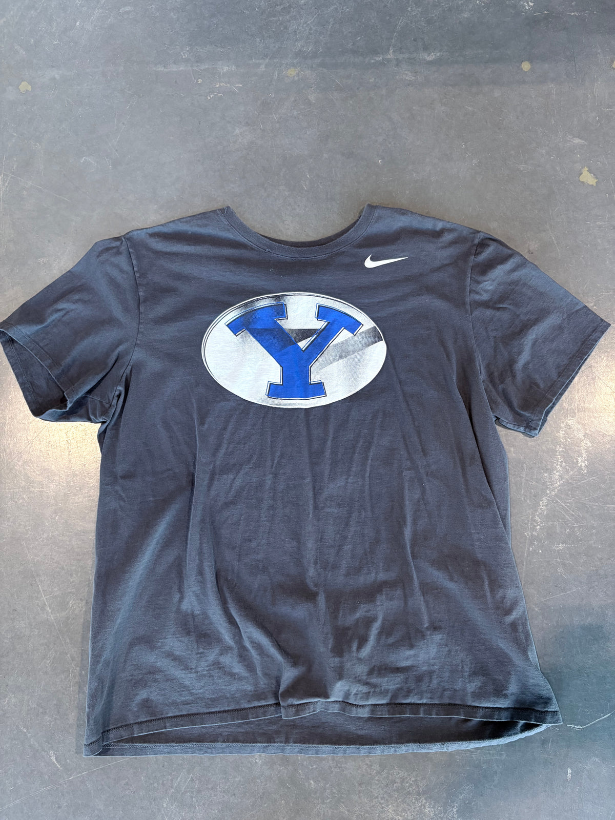 BYU Logo Nike Graphic Tee