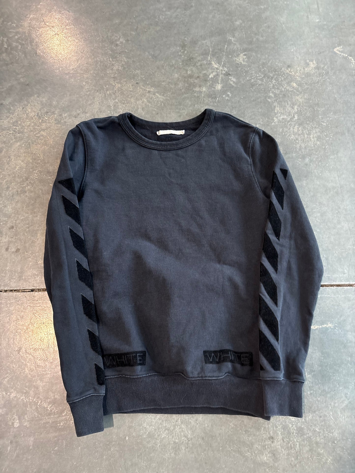 Offwhite Crewneck