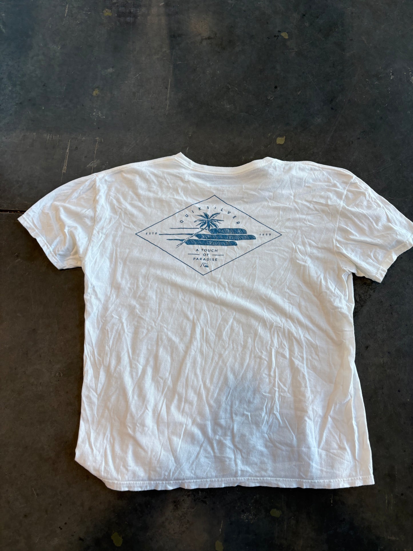 Quiksilver A Touch of Paradise Graphic Tee