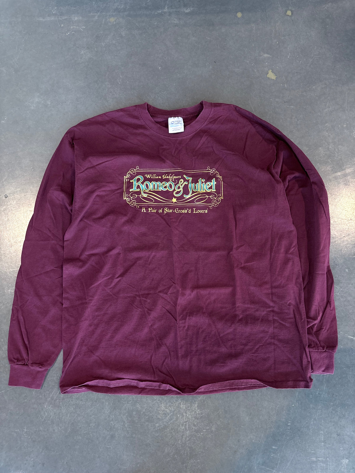 Vintage Y2K Romeo & Juliet Graphic Long Sleeve