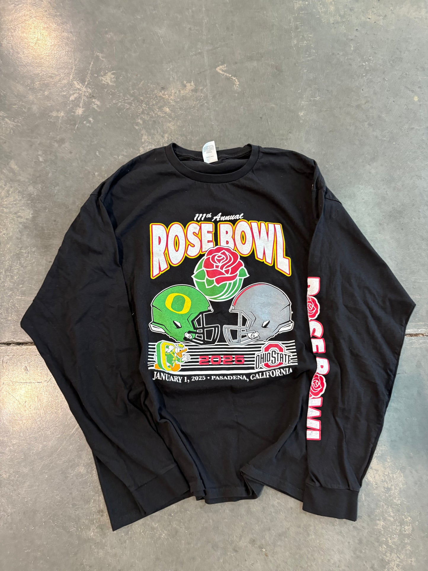 2025 Oregon Ducks vs Ohio State Buckeyes Rose Bowl Graphic Tee