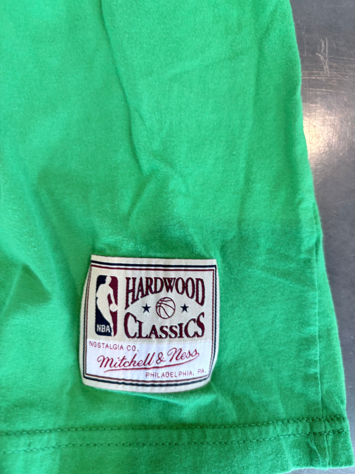 Utah Jazz #14 Hornacek Mitchell & Ness Hardwood Classics Graphic Tee