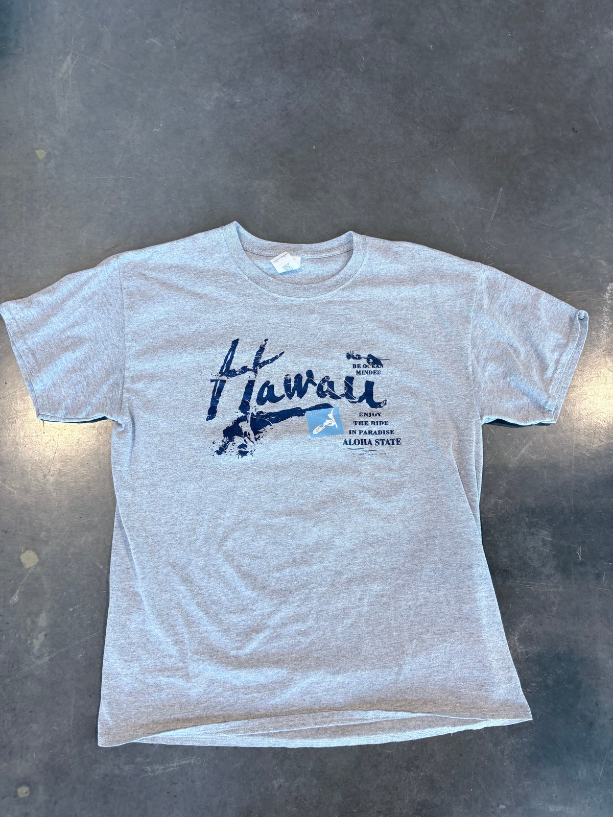 Hawaii Graphic Tee