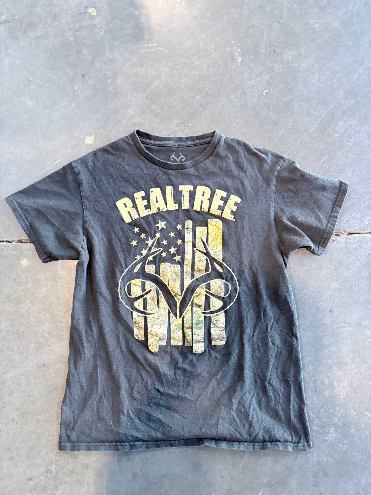 Realtree Camo Graphic Tee