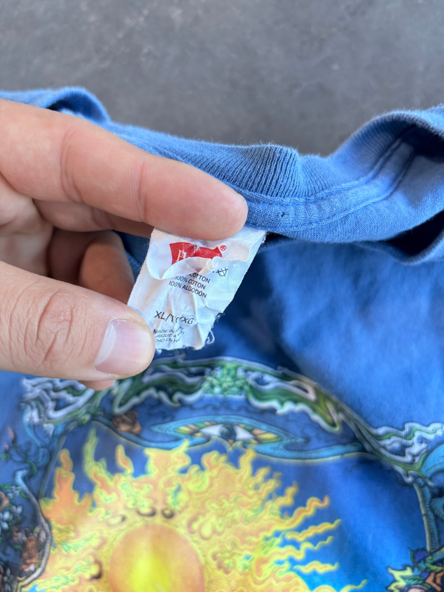 Grunge Kauai Surf Graphic Tee