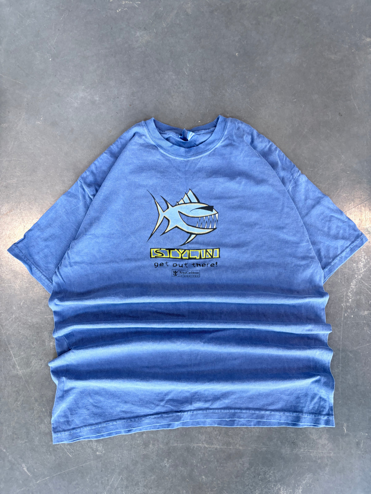 Y2K Stylin Piranha Royal Carribean Graphic Tee
