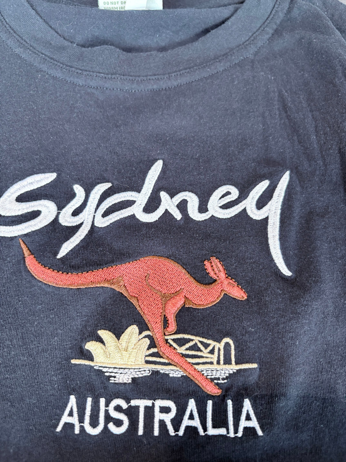 Vintage Y2K Sydney Australia Kangaroo Embroidered Graphic Tee