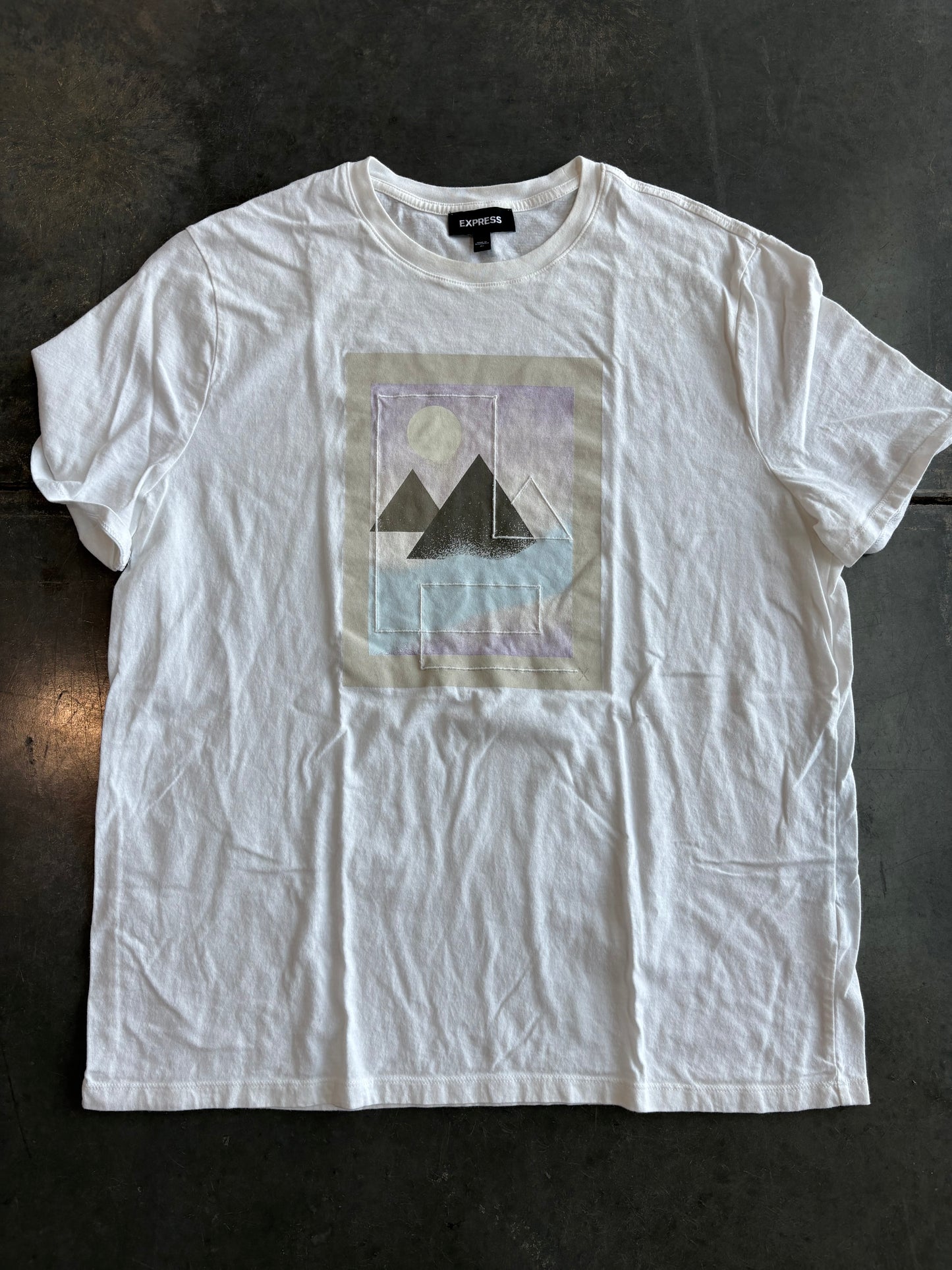 Express Graphic Tee