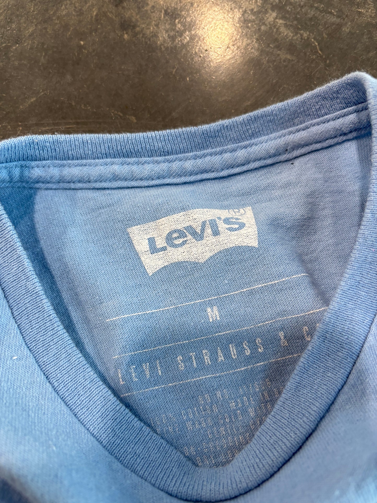 Levi’s Eagle Graphic Tee