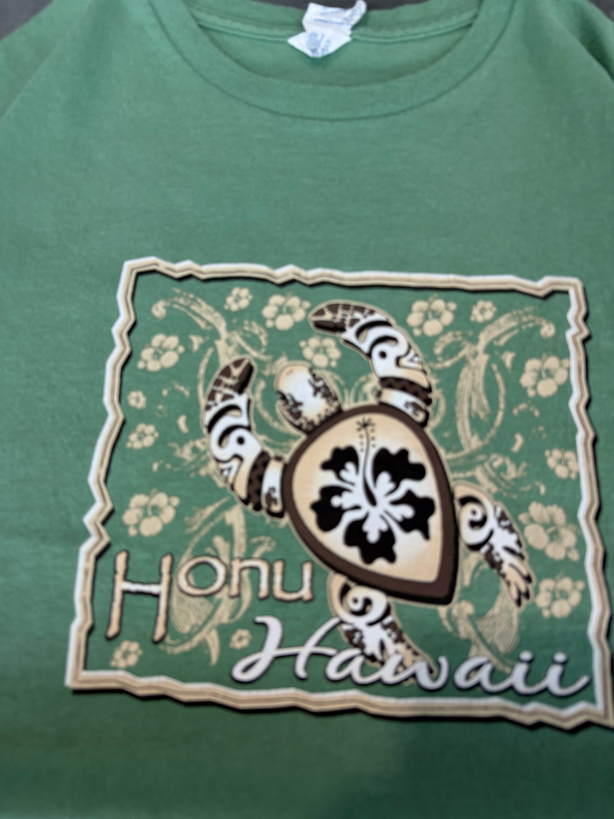 Y2K Honu Hawaii Graphic Tee