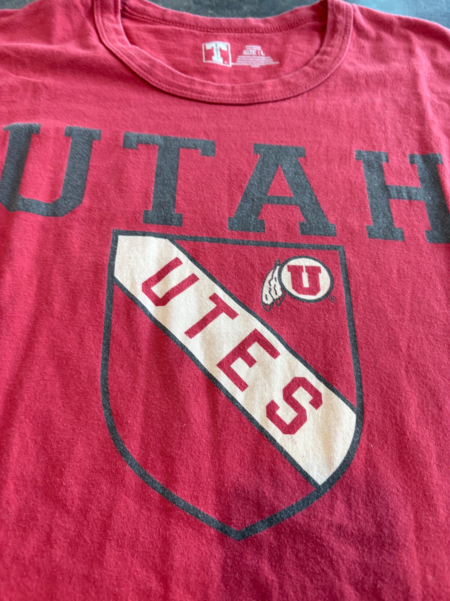 Y2K Utah Utes Graphic Tee