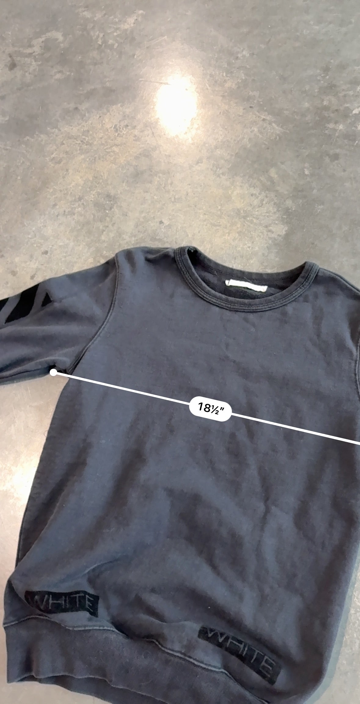 Offwhite Crewneck