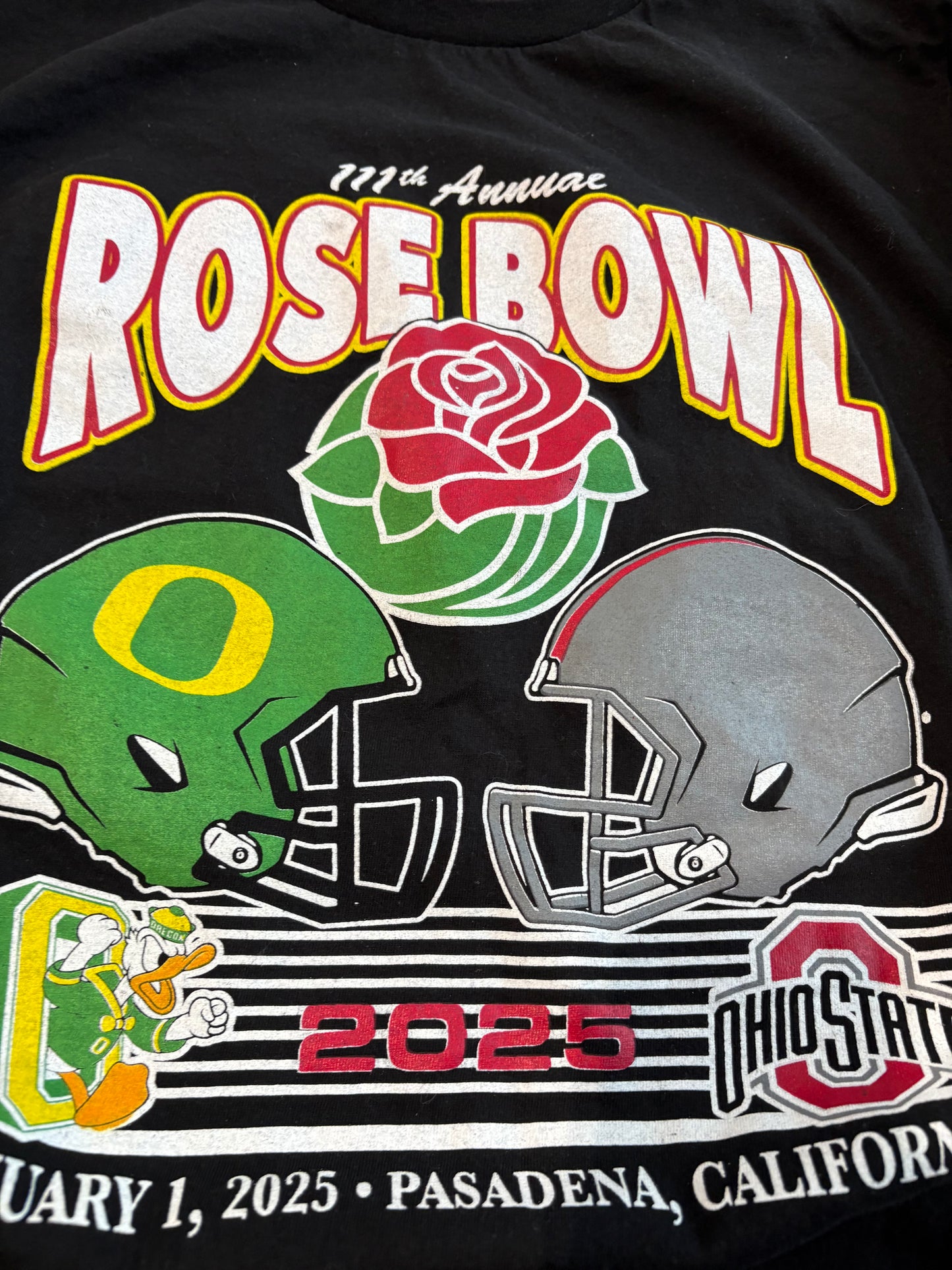2025 Oregon Ducks vs Ohio State Buckeyes Rose Bowl Graphic Tee