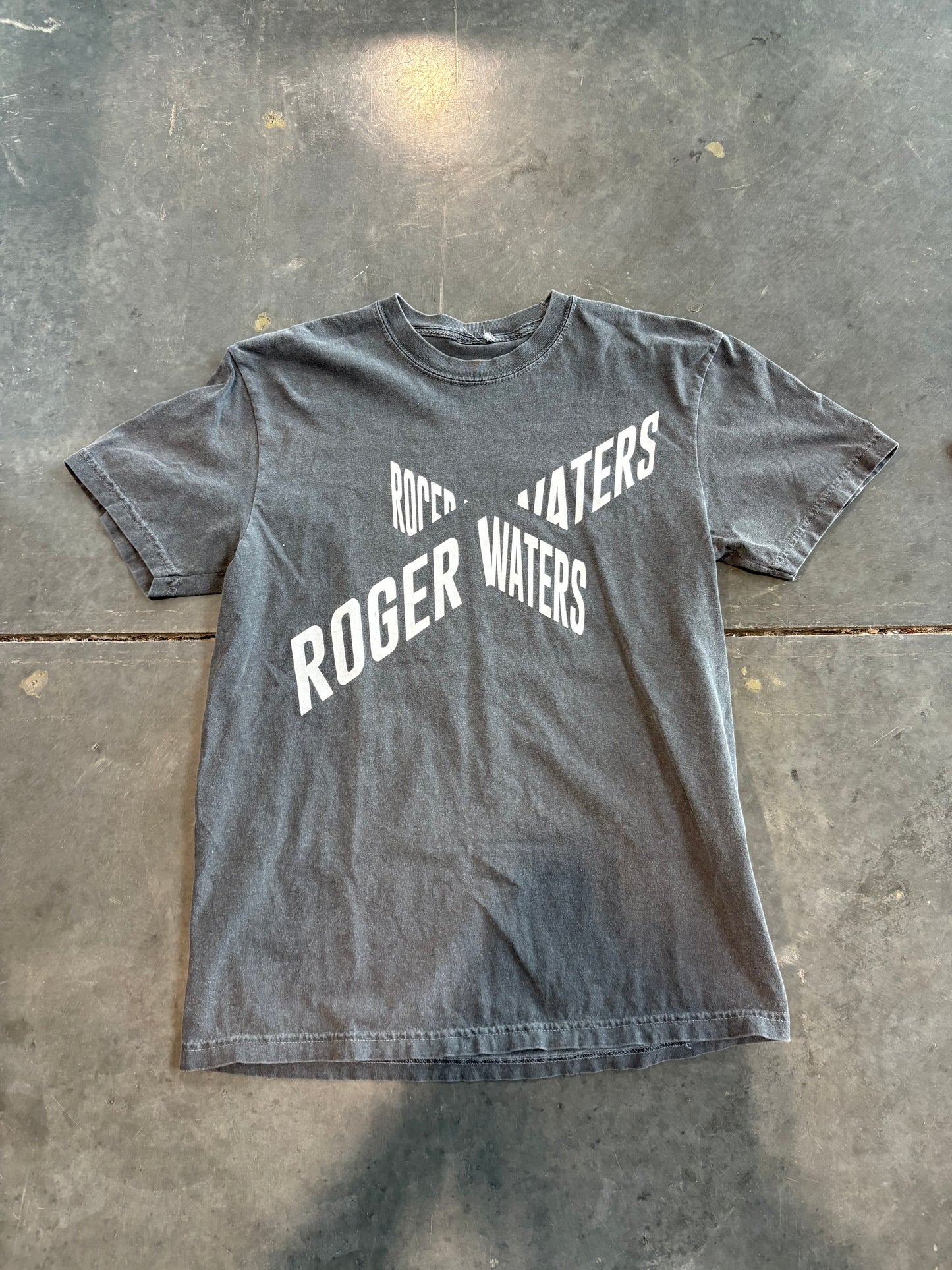 Roger Waters Graphic Tee