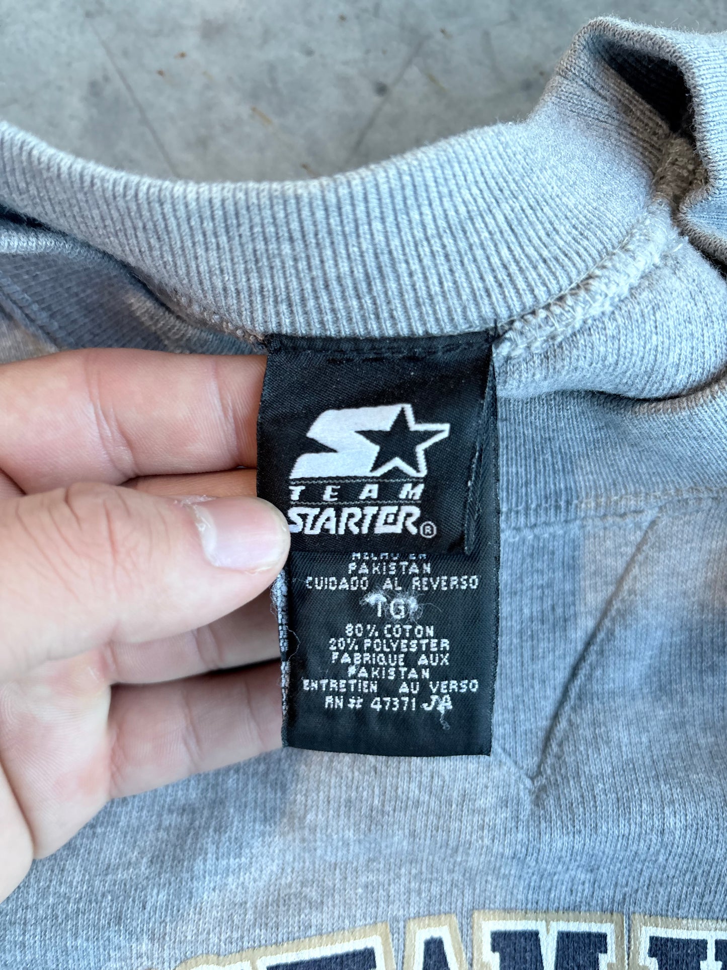 Vintage Y2K BYU Cougars Starter Graphic Sweater