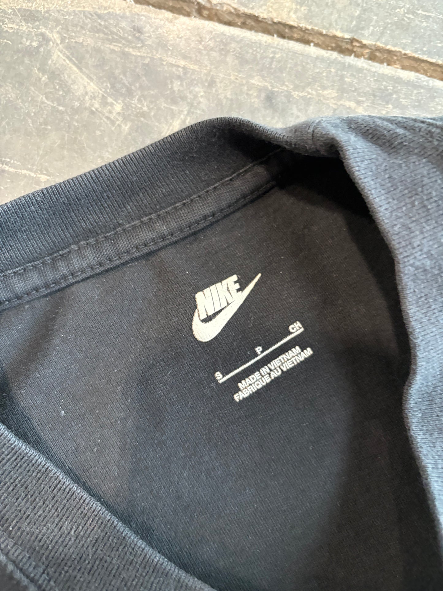 Nike Basketball Baggy & Heavyweight Graphic Tee