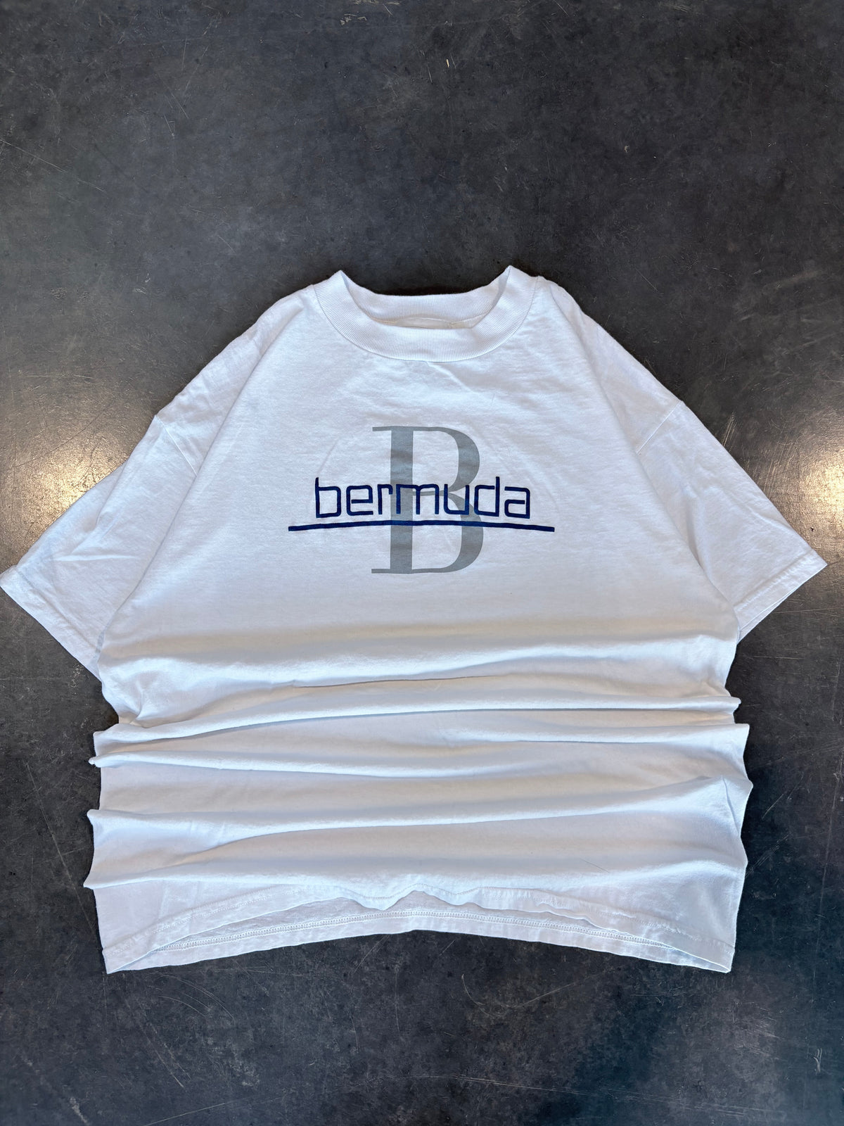 Vintage Y2K Bermuda Graphic Tee
