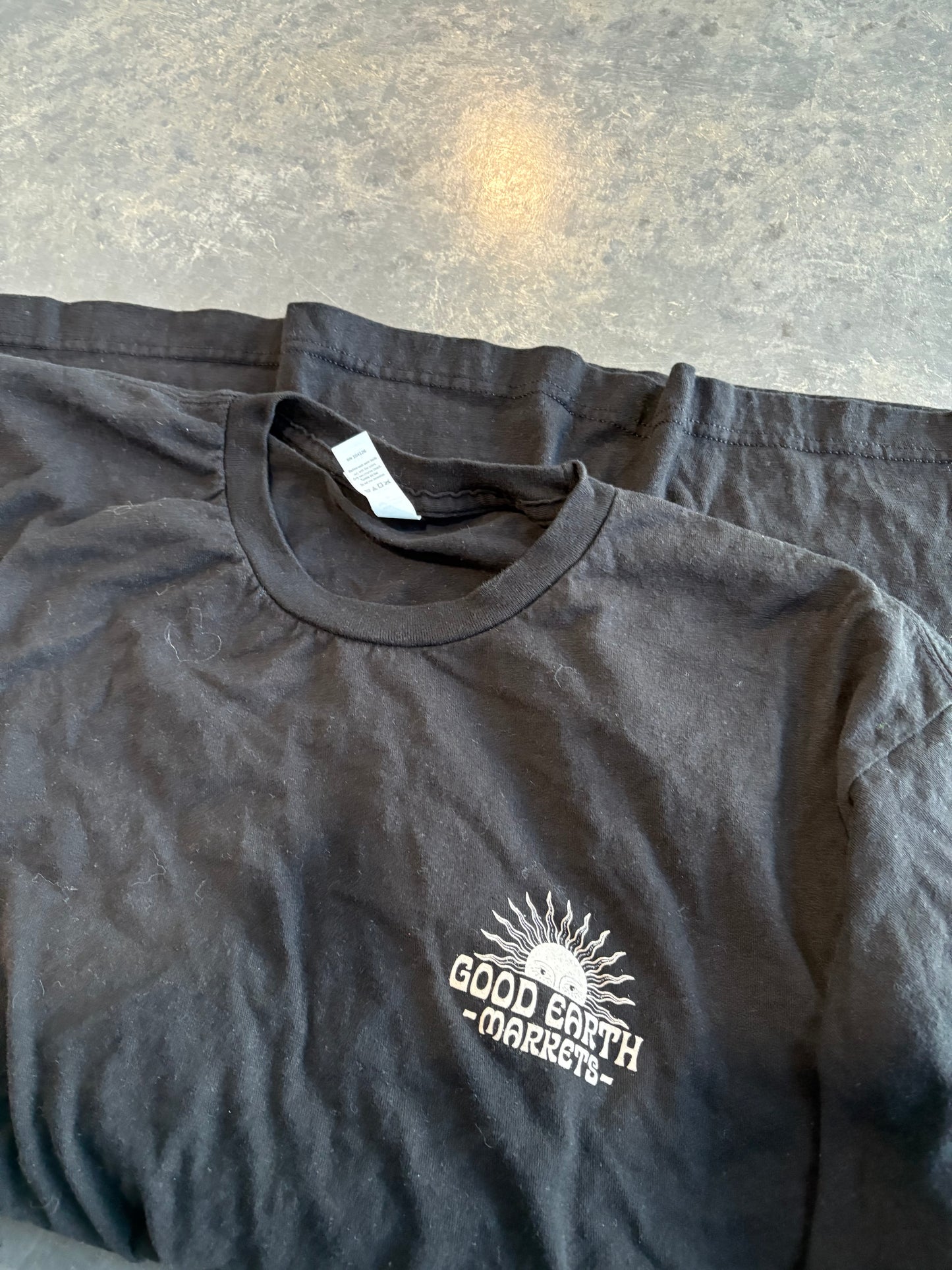 Good Earth Markets Graphic Tee