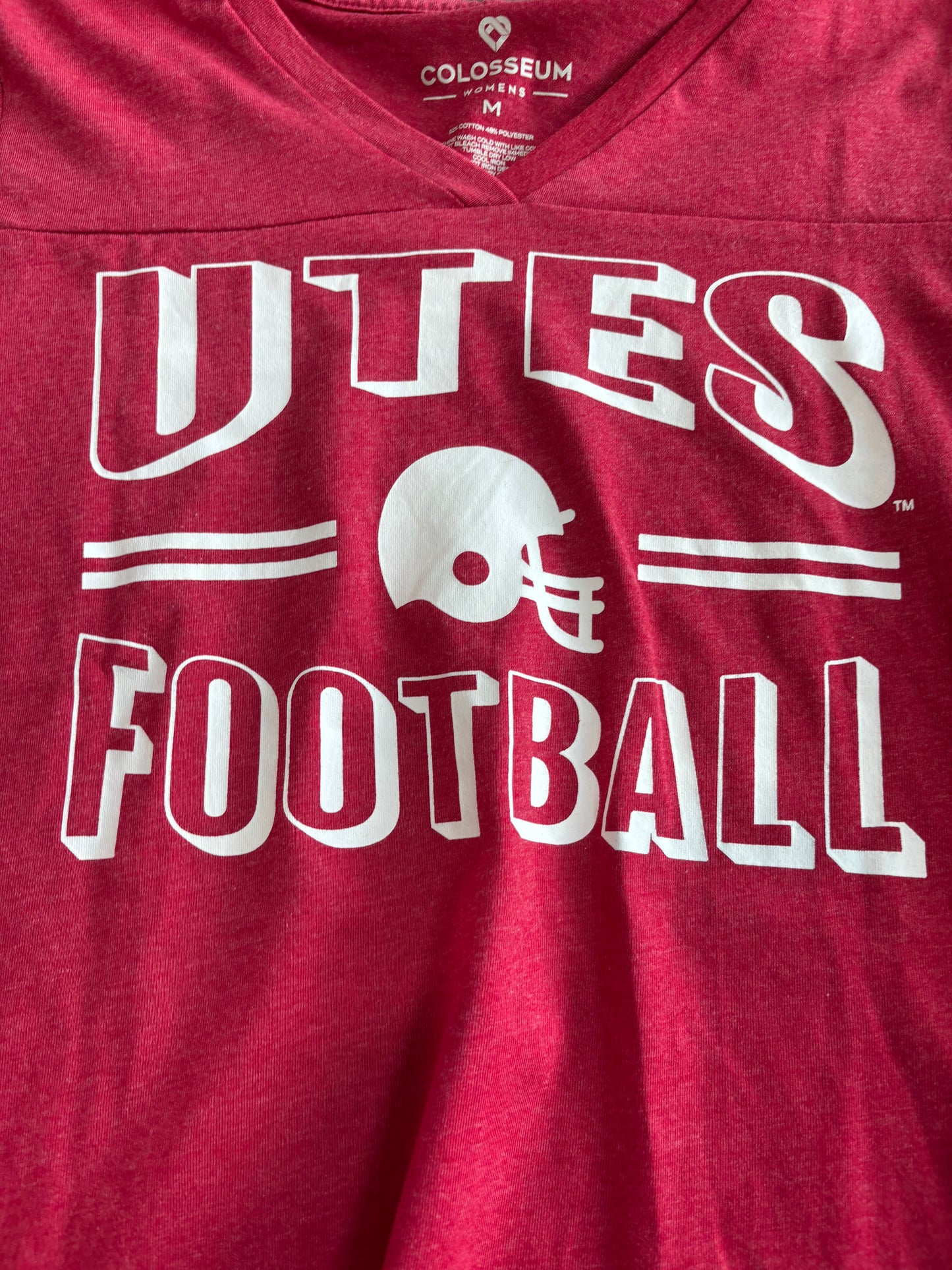 Utah Utes Women’s Football Graphic Tee