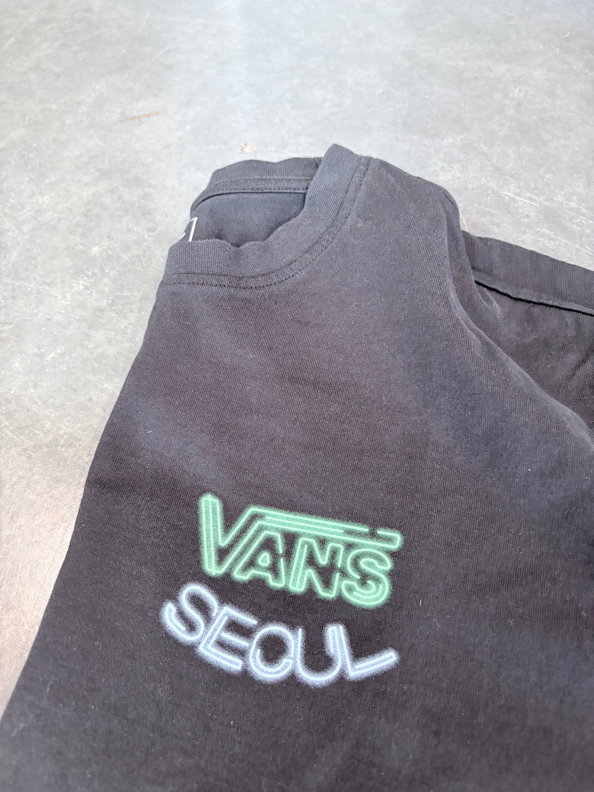Vans Seoul Korea Streetwear Graphic Tee
