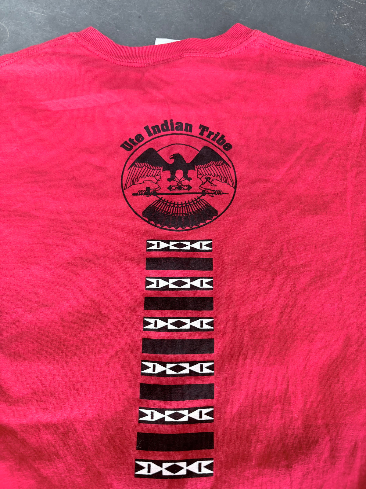 Y2K Utah Utes “Ute Proud” Tribal Graphic Tee