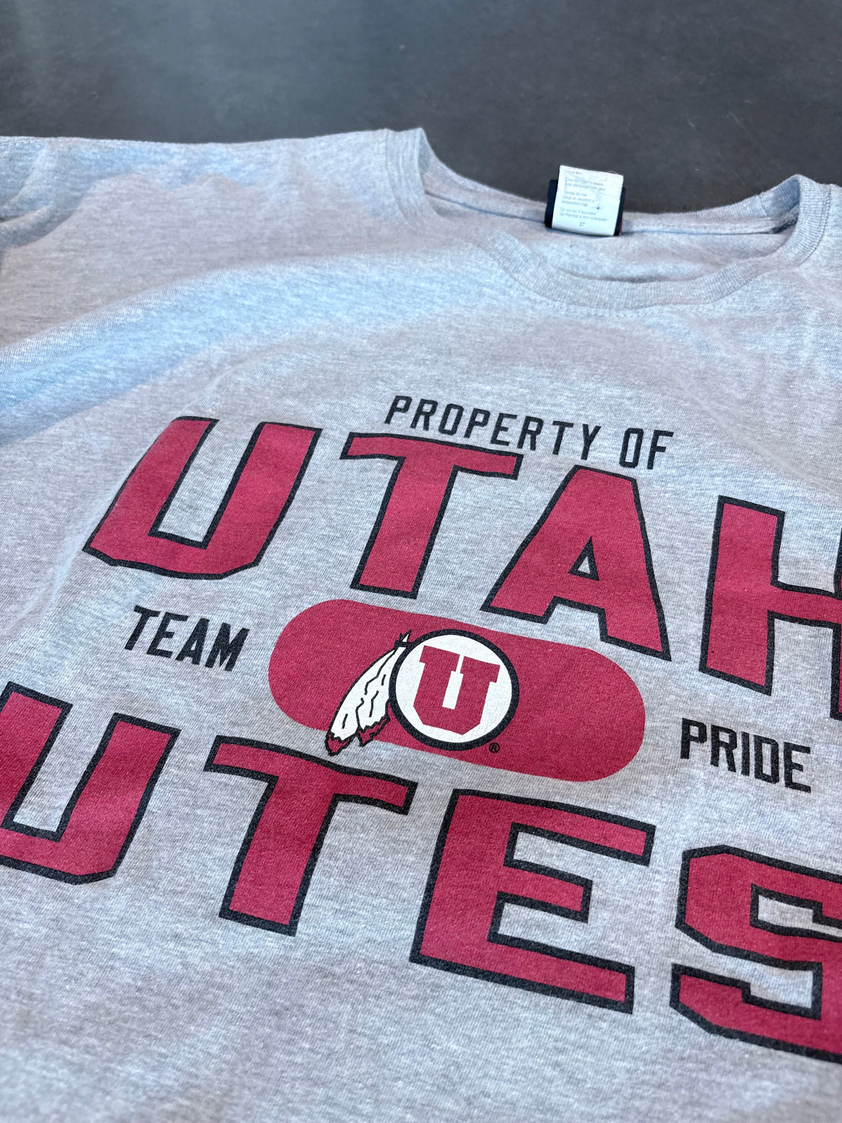 Vintage Y2K Utah Utes Graphic Long Sleeve